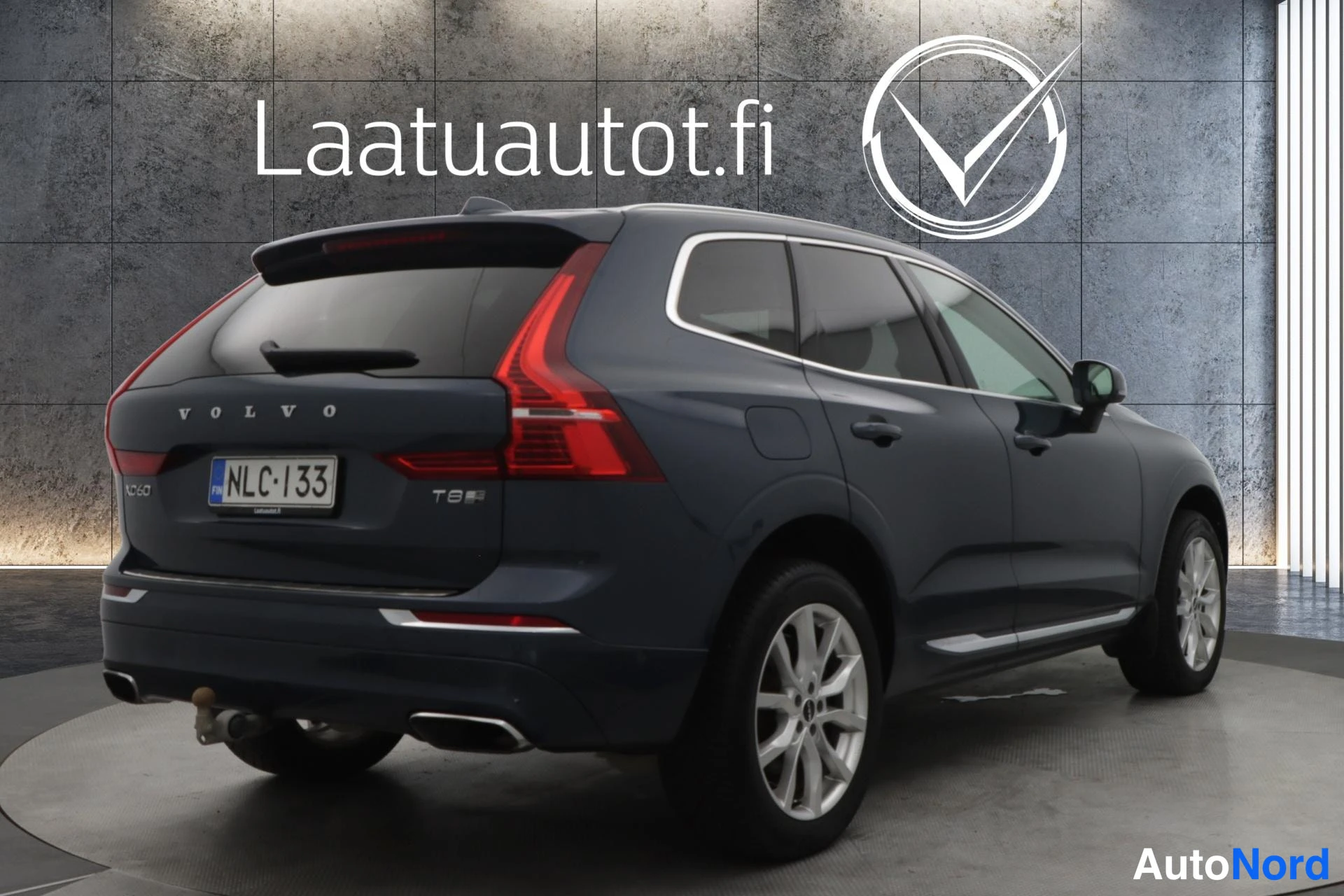 Sininen Volvo XC60 2018, kuva 5