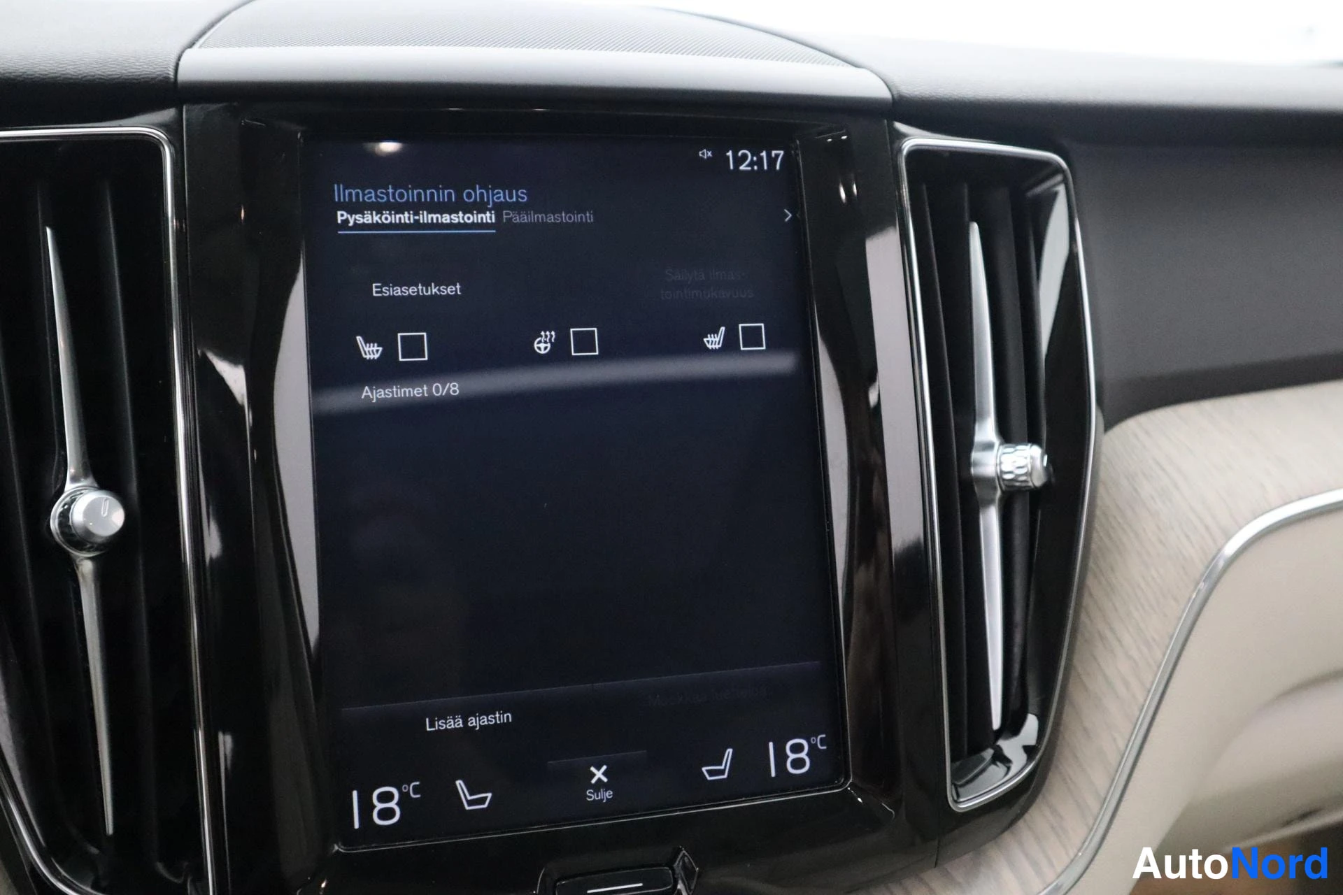 Sininen Volvo XC60 2018, kuva 36