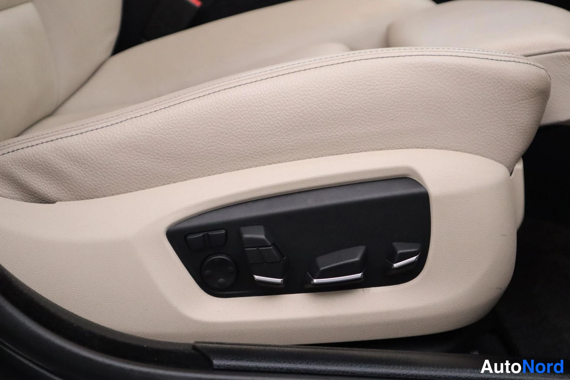 Harmaa BMW 535d xDrive 2013, kuva 17