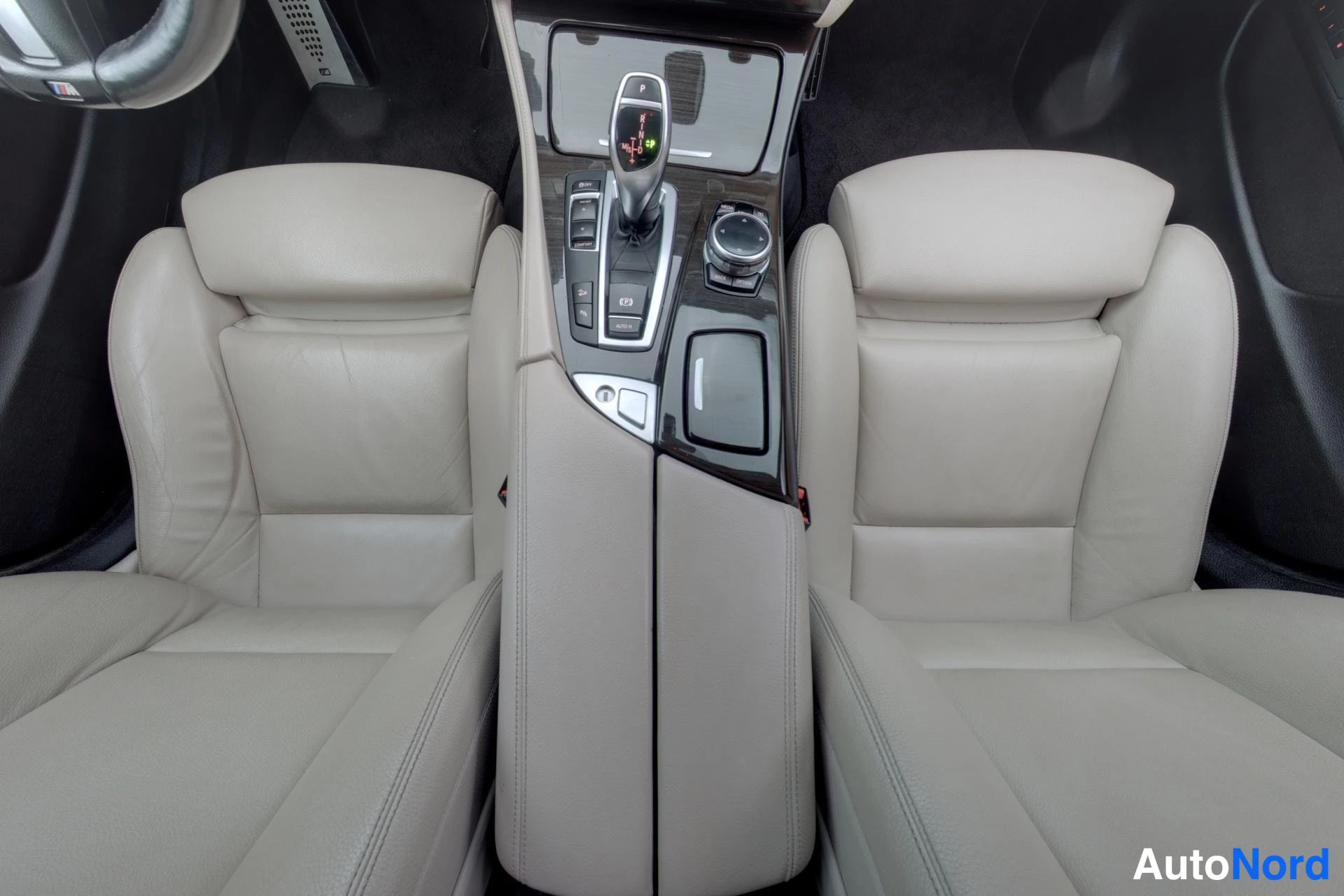 Harmaa BMW 535d xDrive 2013, kuva 19
