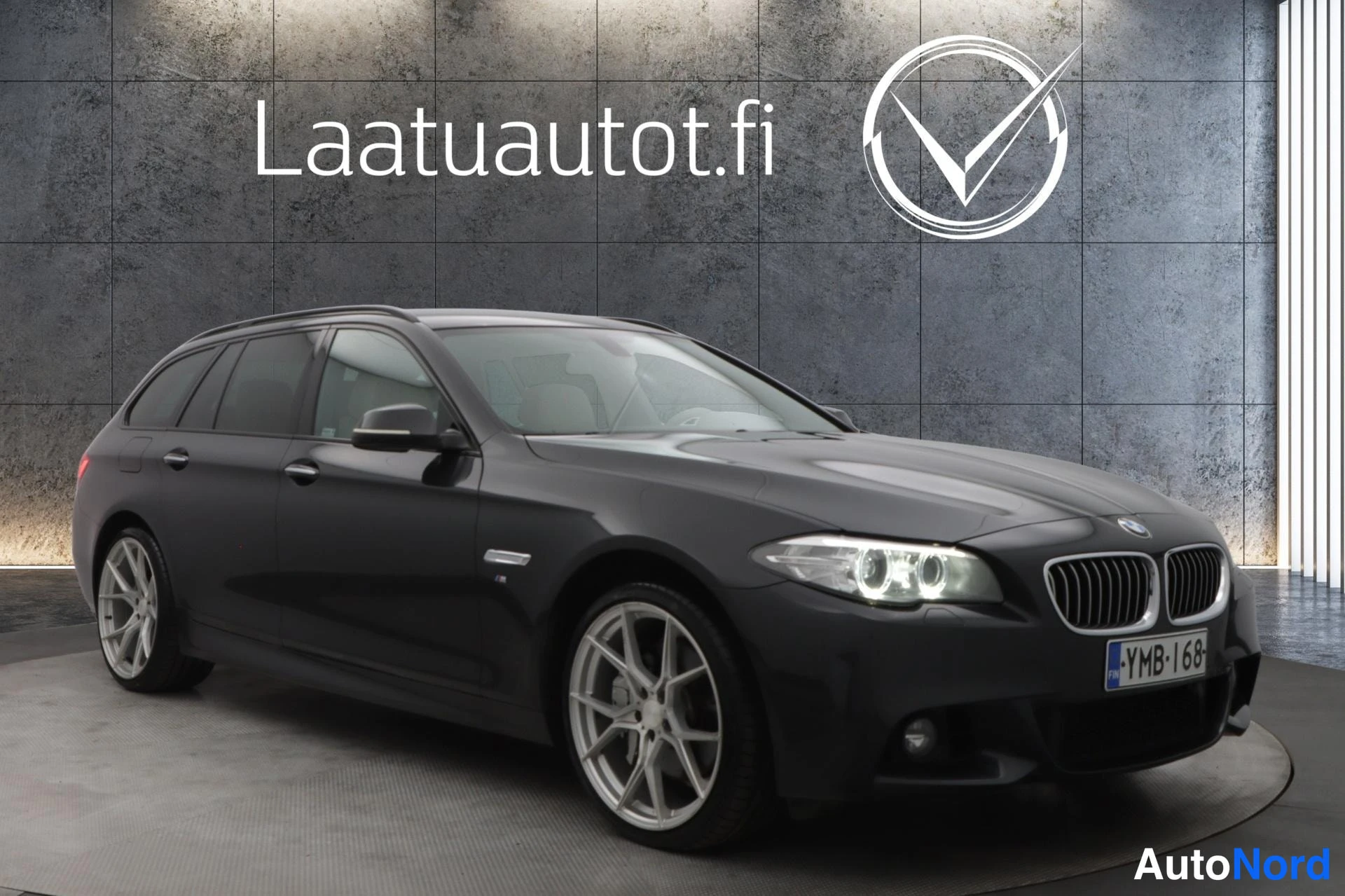 Harmaa BMW 535d xDrive 2013, etuviisto, keula oikealle, kuva 2
