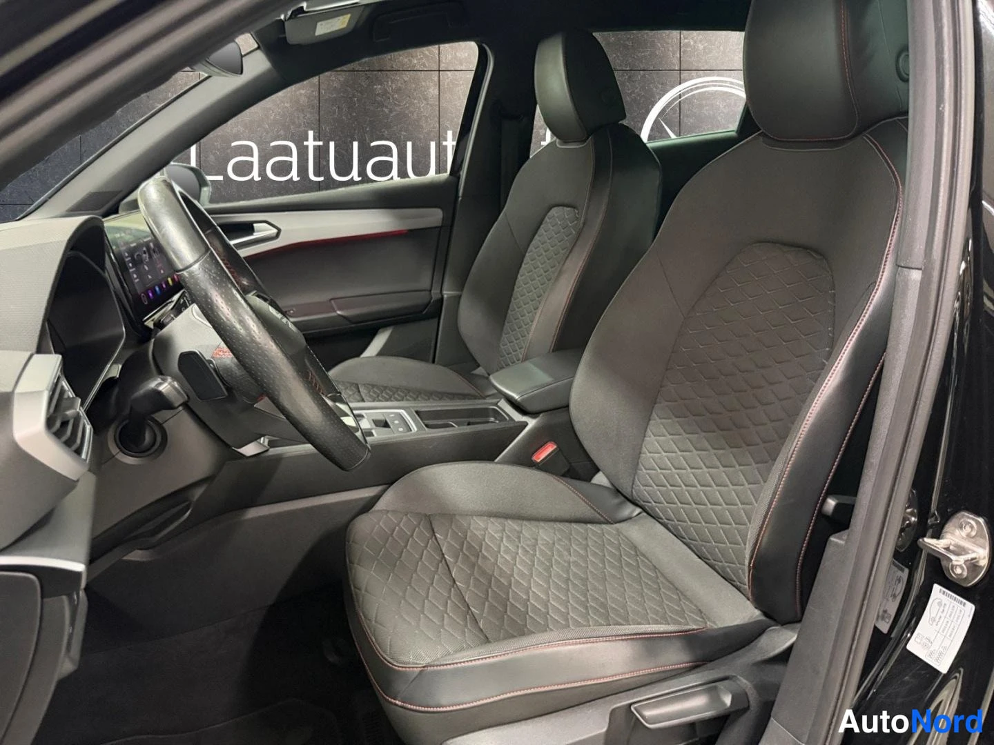 Musta Seat Leon Sportstourer 2021, kuva 14