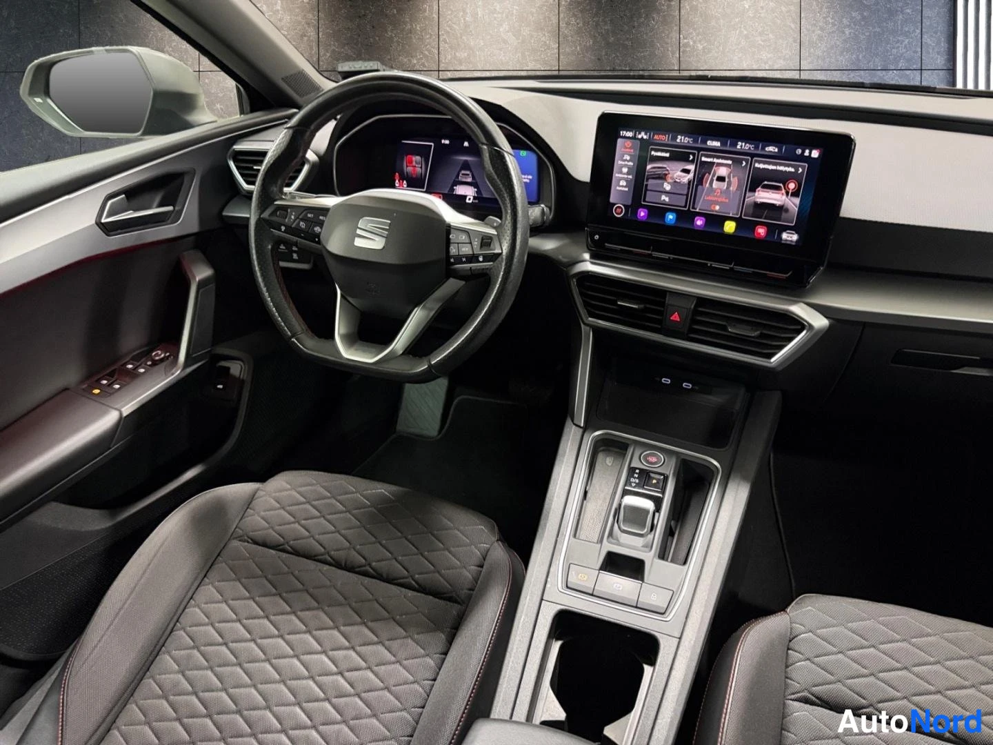 Musta Seat Leon Sportstourer 2021, kuva 11