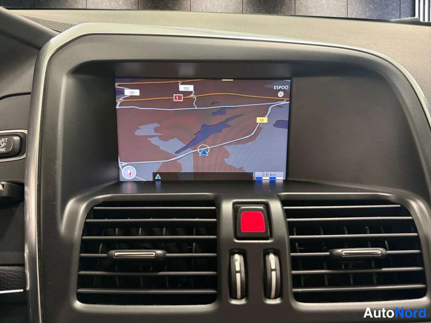 Harmaa Volvo XC60 2014, kuva 14
