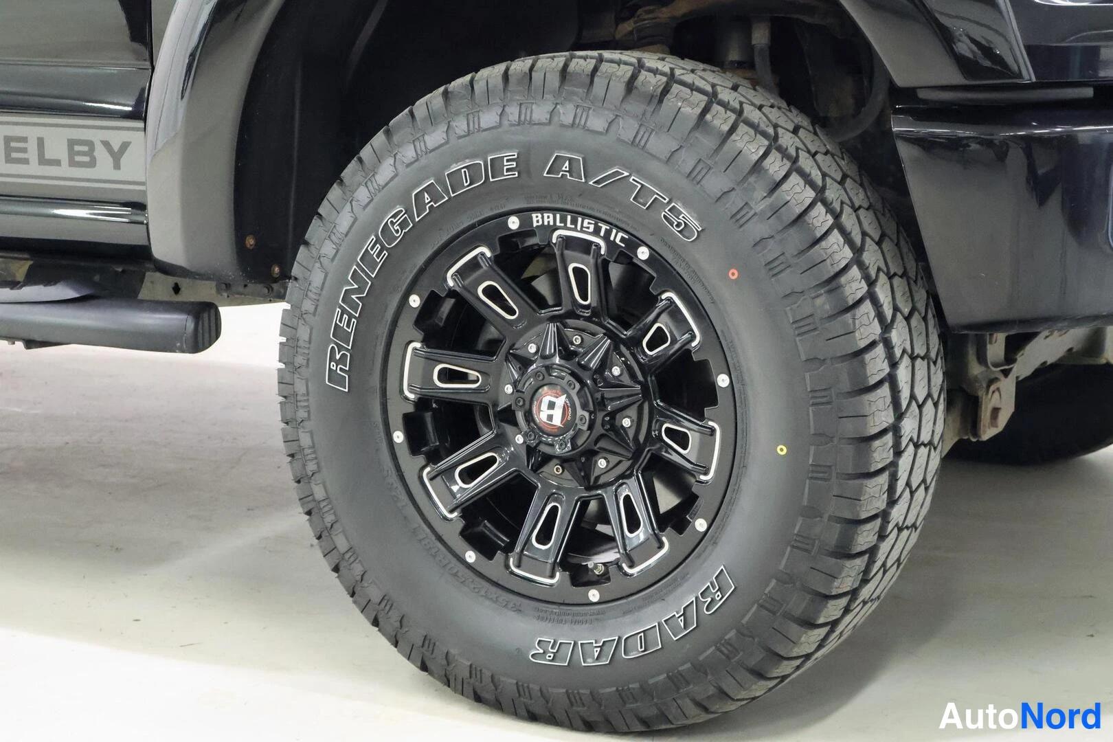 Musta Ford F-150 2017, kuva 23