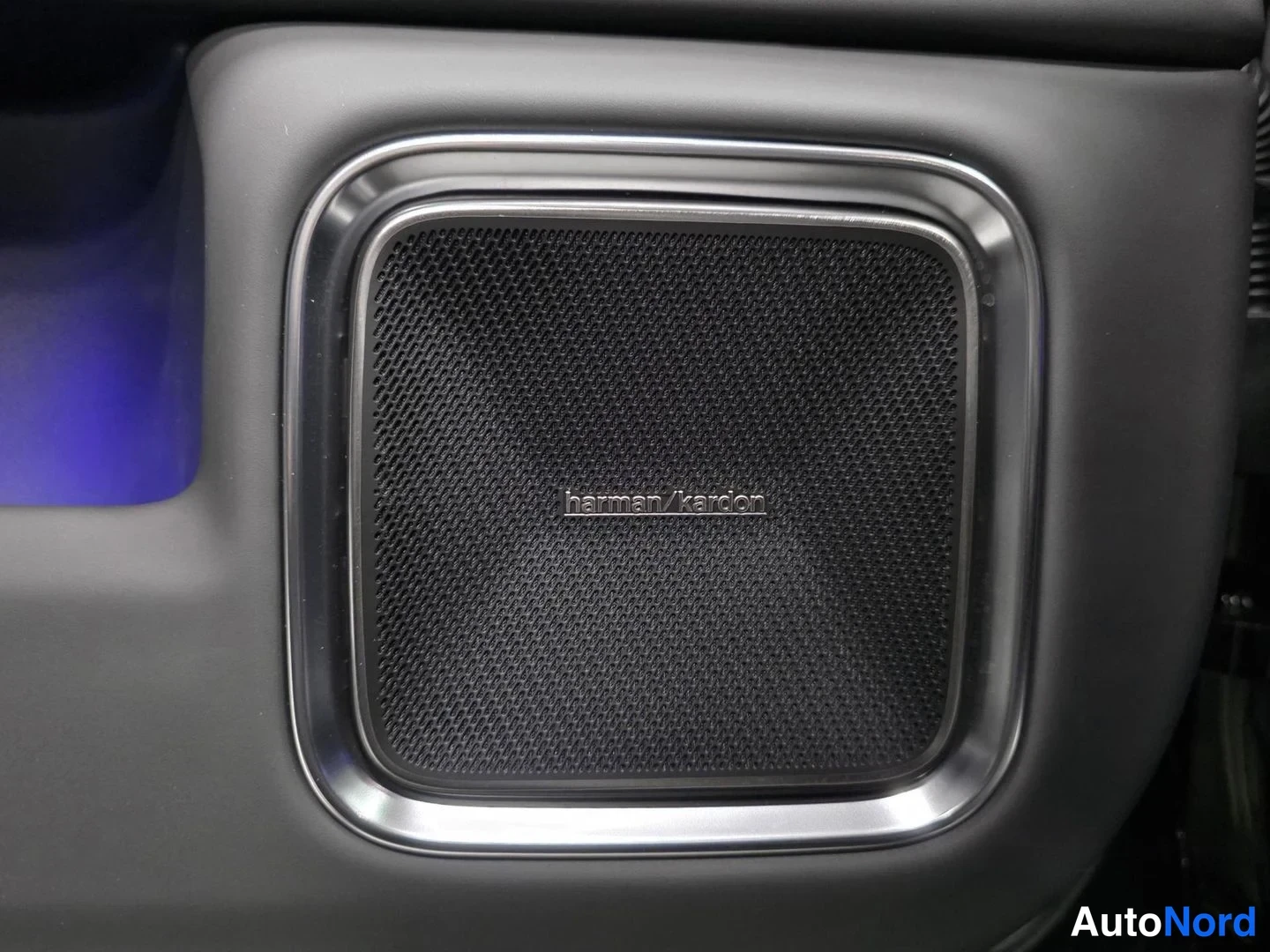Black Polestar 4 2026, photo 18