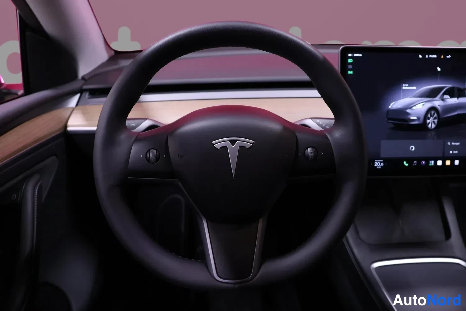 Hopea Tesla Model Y 2024, kuva 11