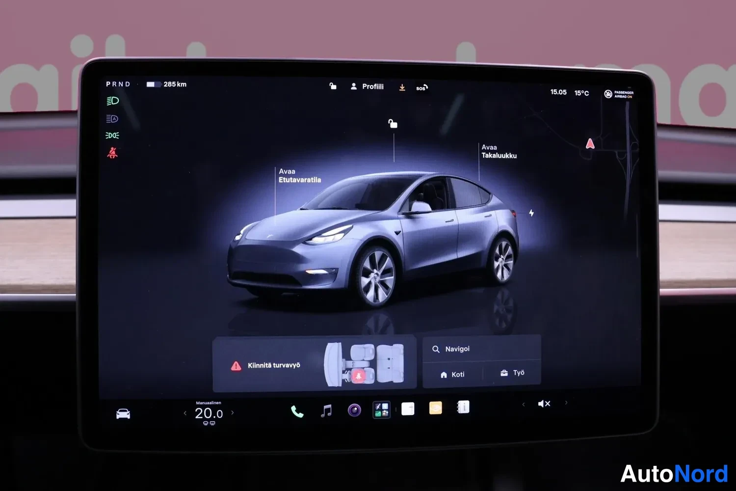 Hopea Tesla Model Y 2024, kuva 13