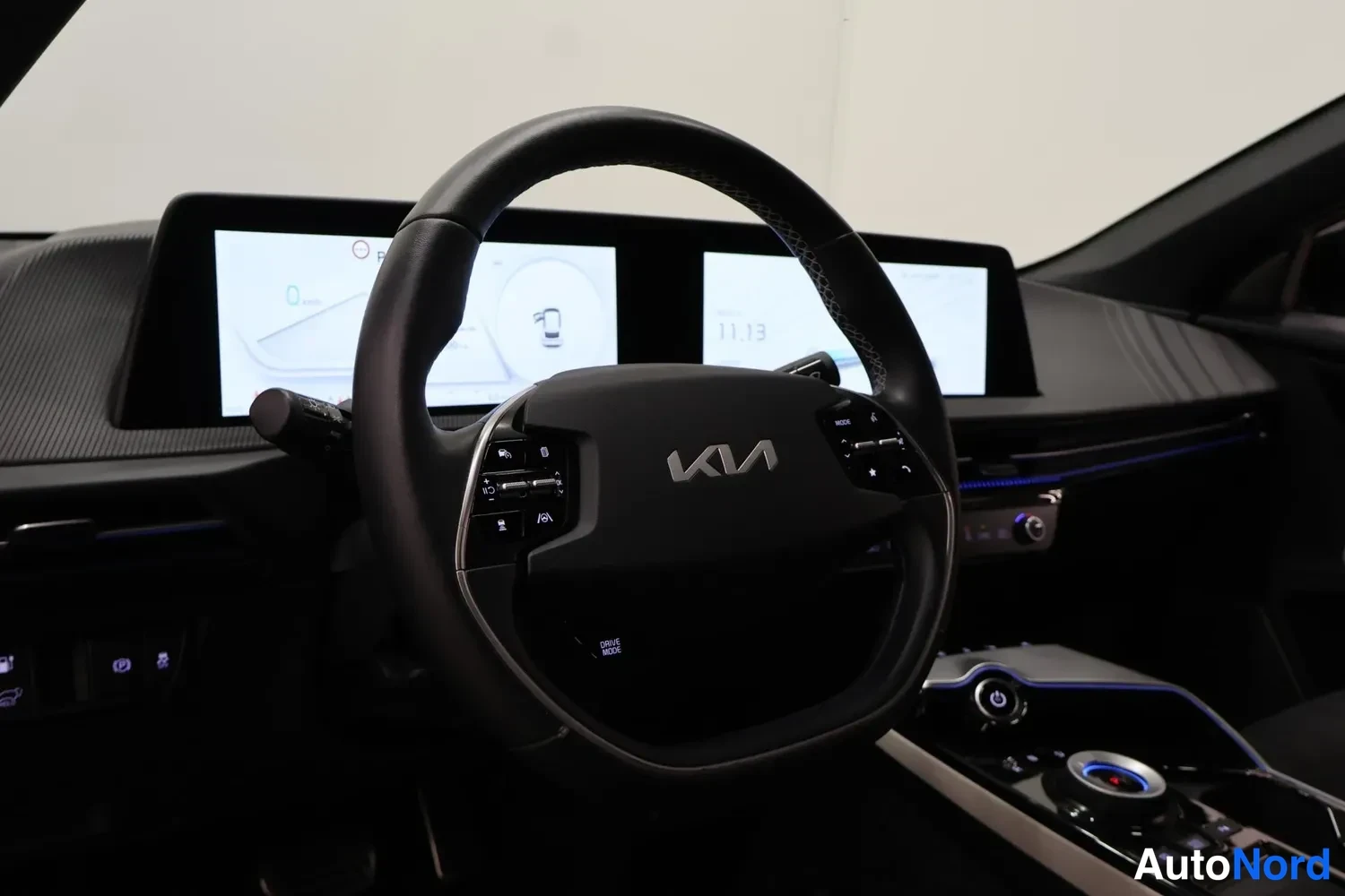 Blue Kia EV6 GT 2022, detail, photo 10