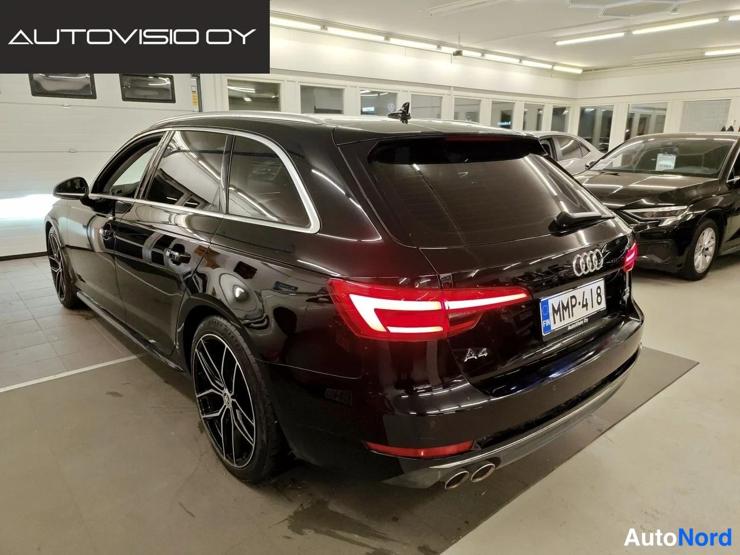 Black Audi A4 Avant 2016, rear three-quarter, photo 4