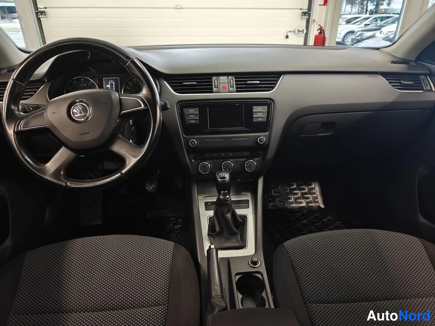 Hopea Skoda Octavia 2015, kuva 7