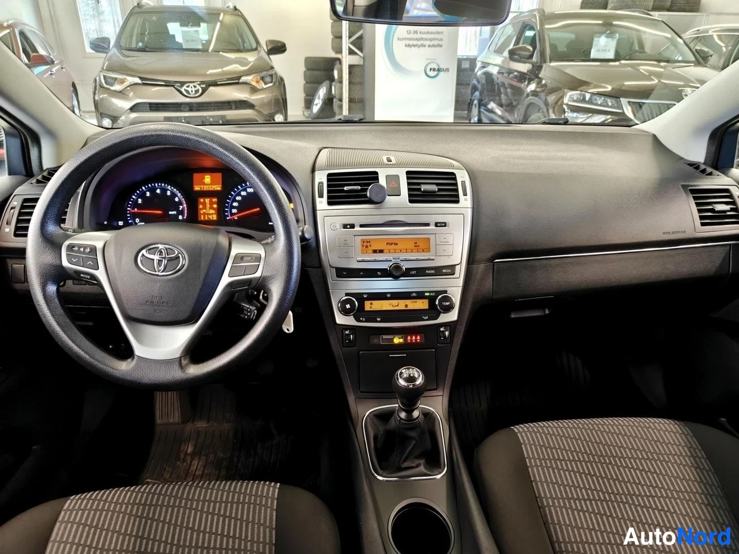 Black Toyota Avensis 2014, photo 8
