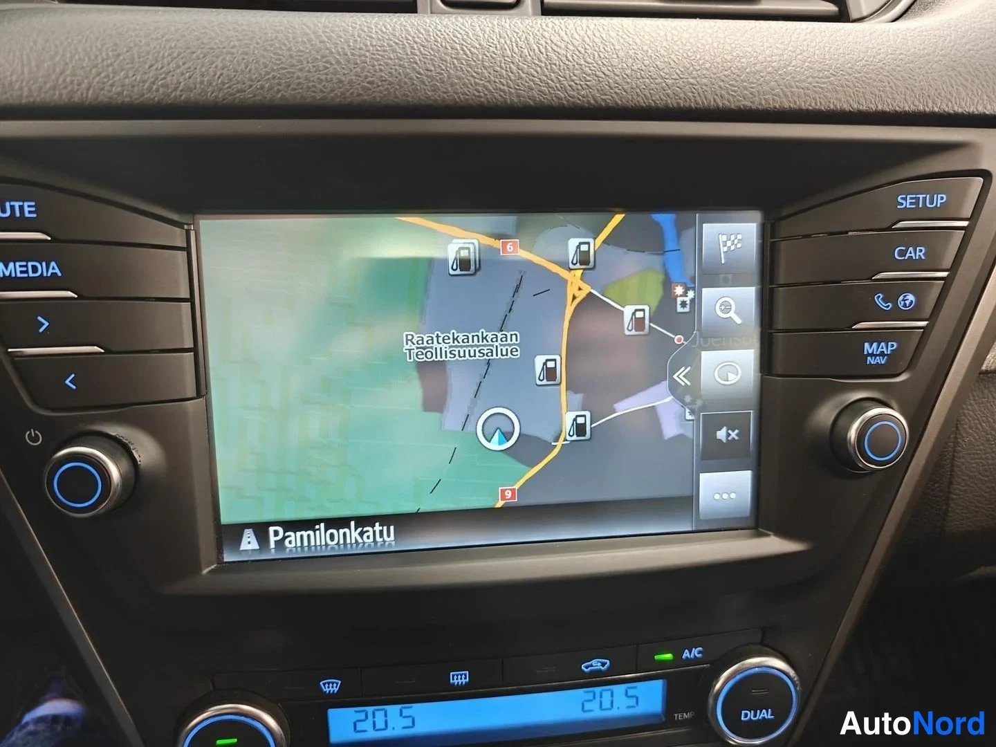 Blue Toyota Avensis 2018, photo 11