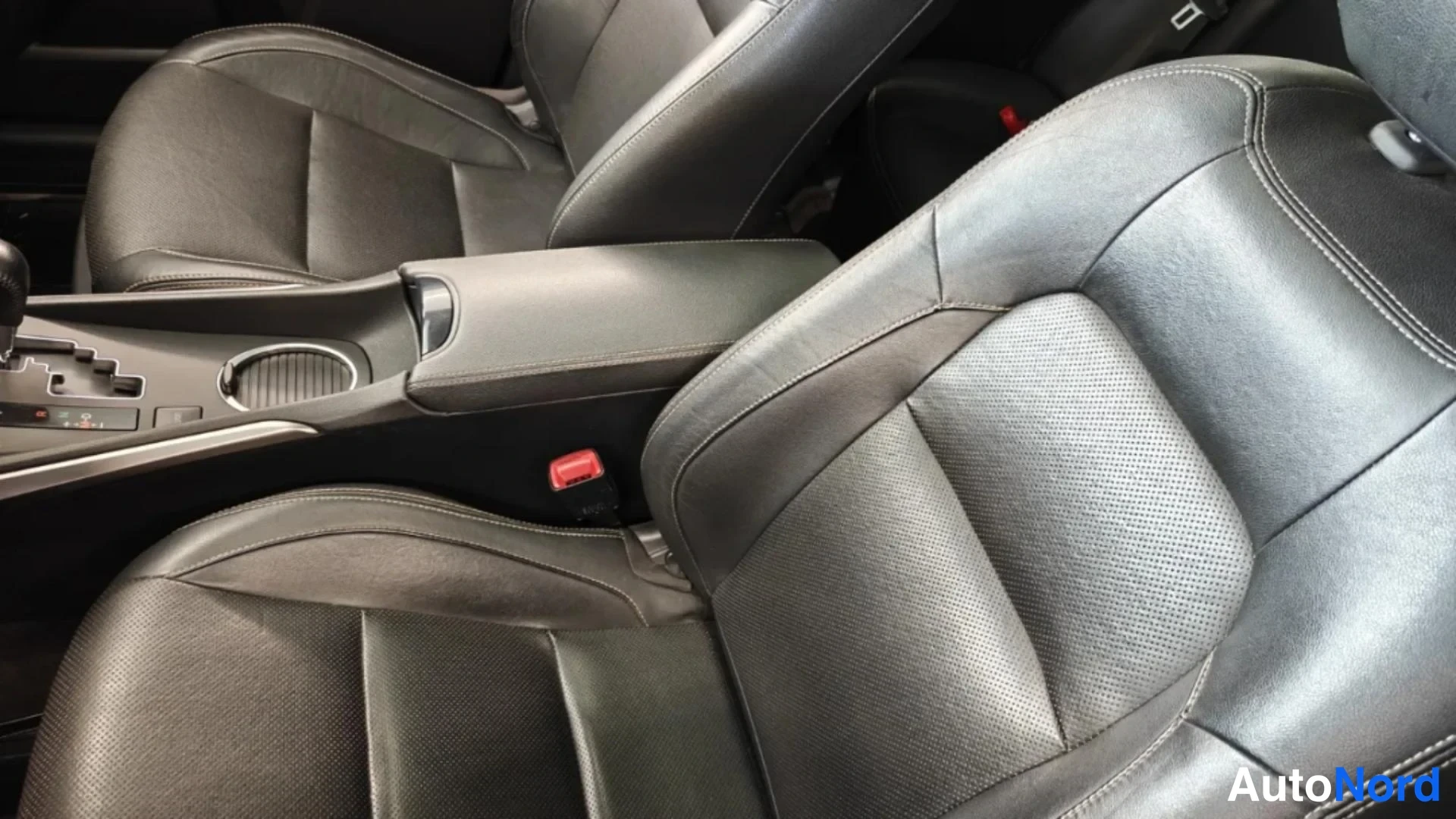 Blue Toyota Avensis 2018, photo 6