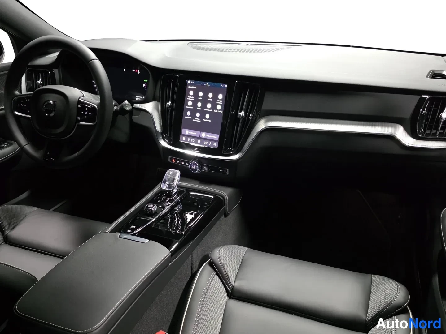 Grå Volvo V60 2026, bild 9