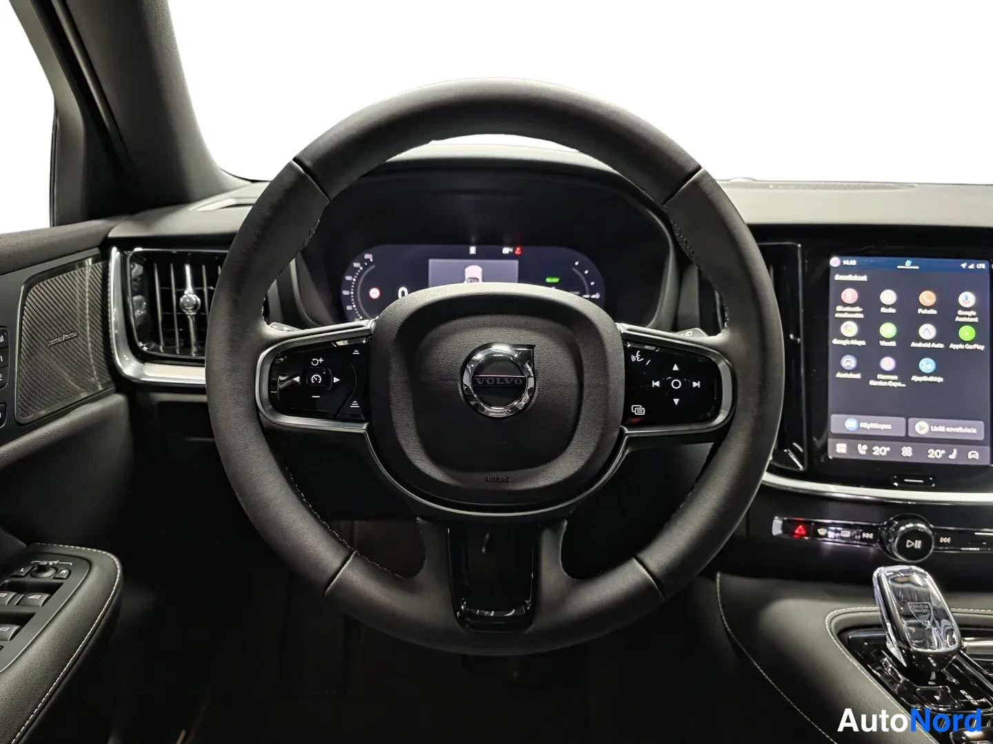 Grå Volvo V60 2026, bild 12