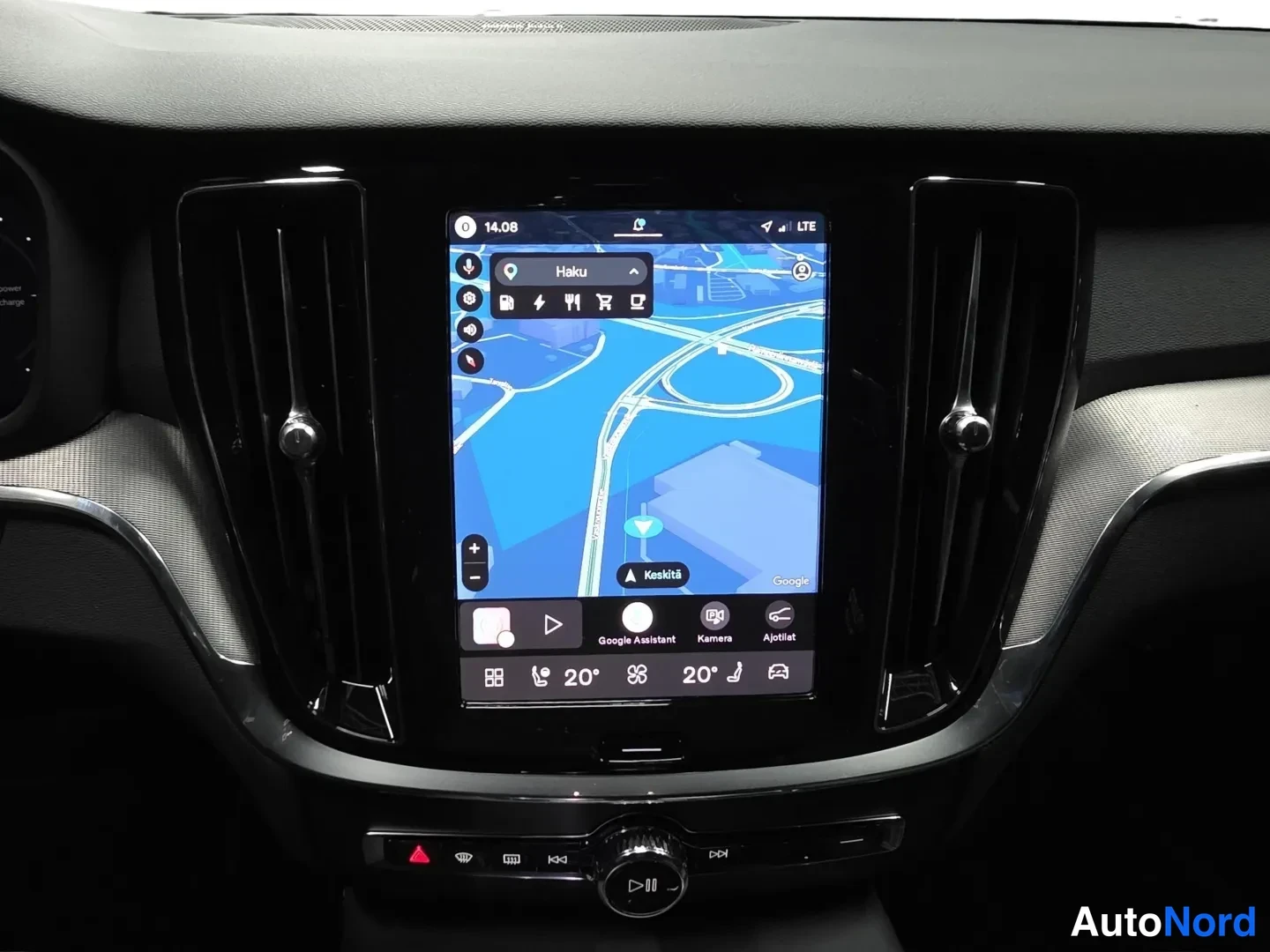 Grå Volvo V60 2026, bild 13