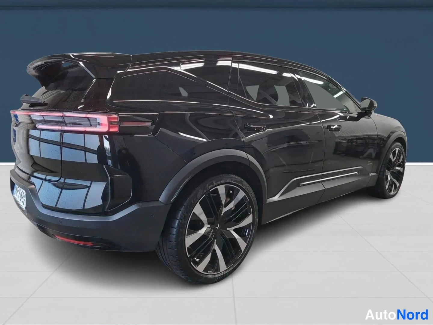 Black Polestar 3 2024, rear three-quarter, photo 5