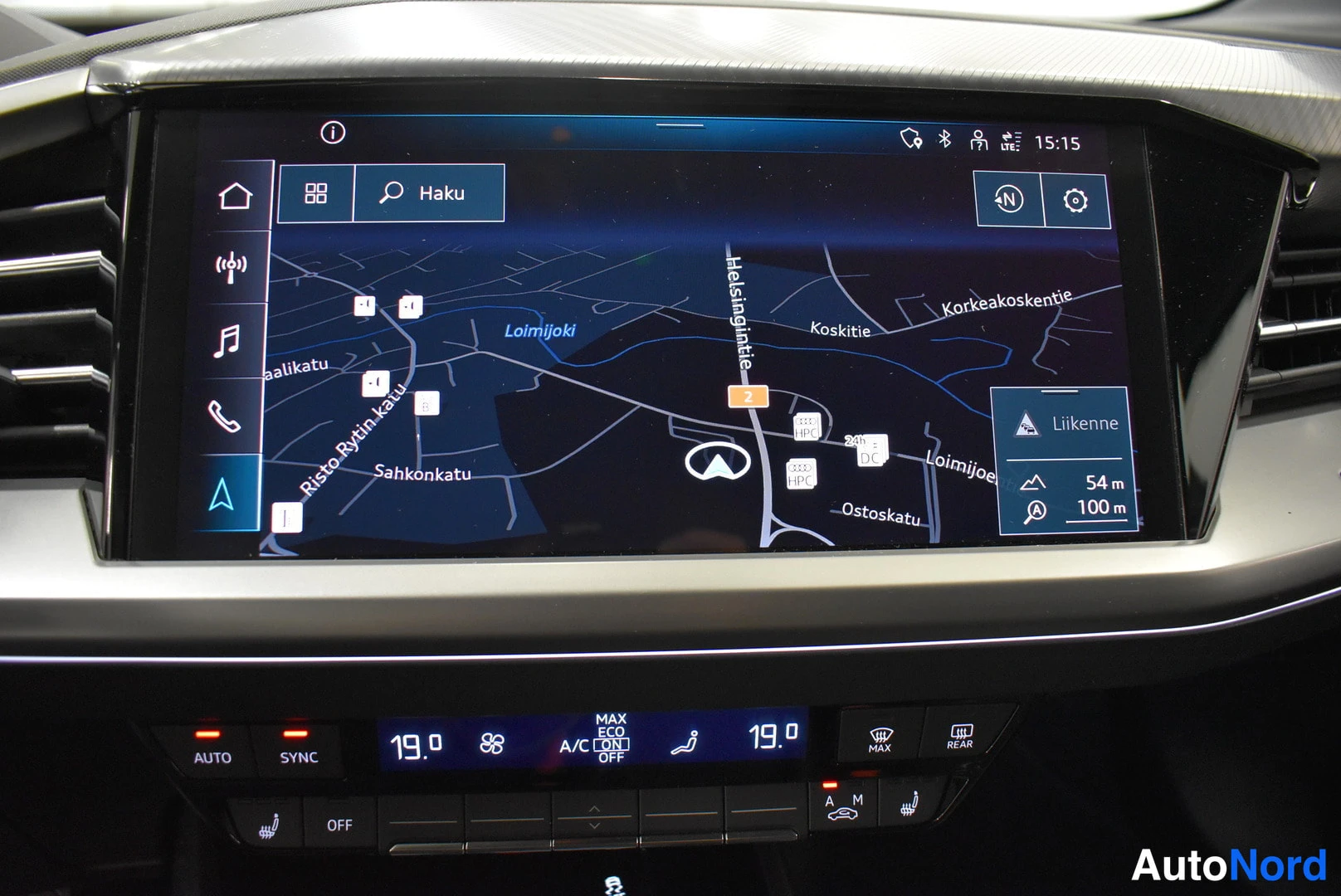 Grey Audi Q4 e-tron 2023, photo 15