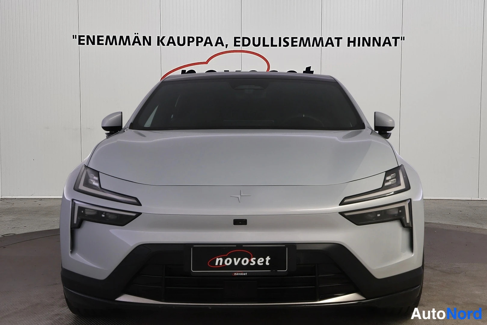 Hopea Polestar 4 2025, edestä, kuva 3