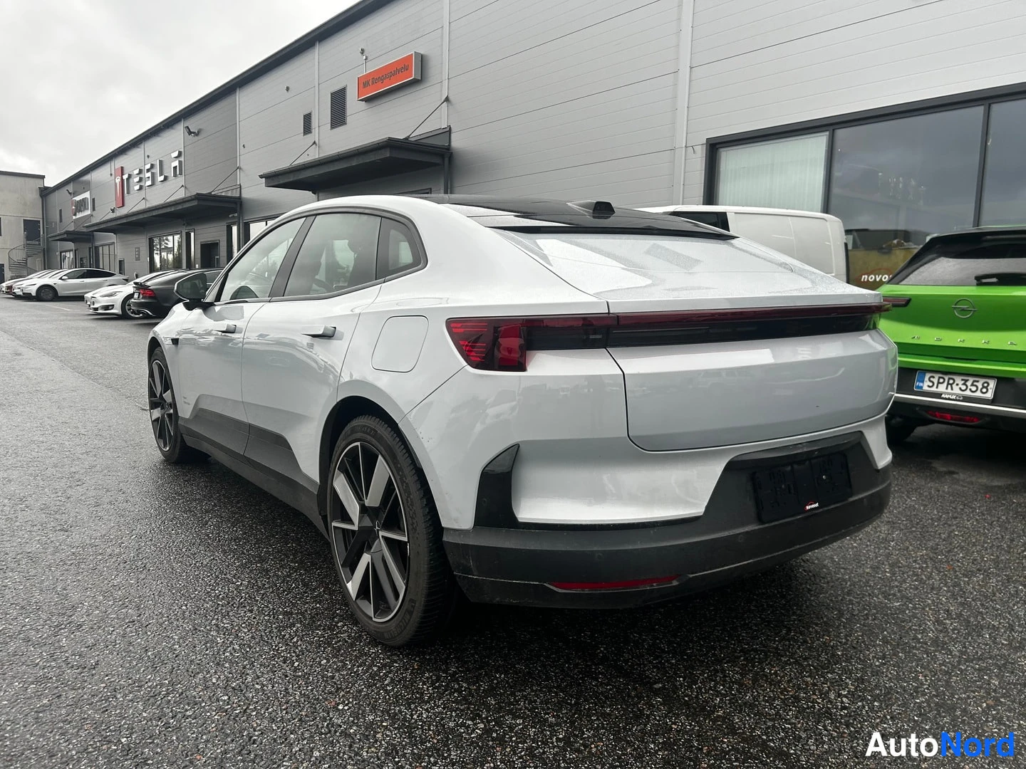 Hopea Polestar 4 2025, takaviisto, kuva 4