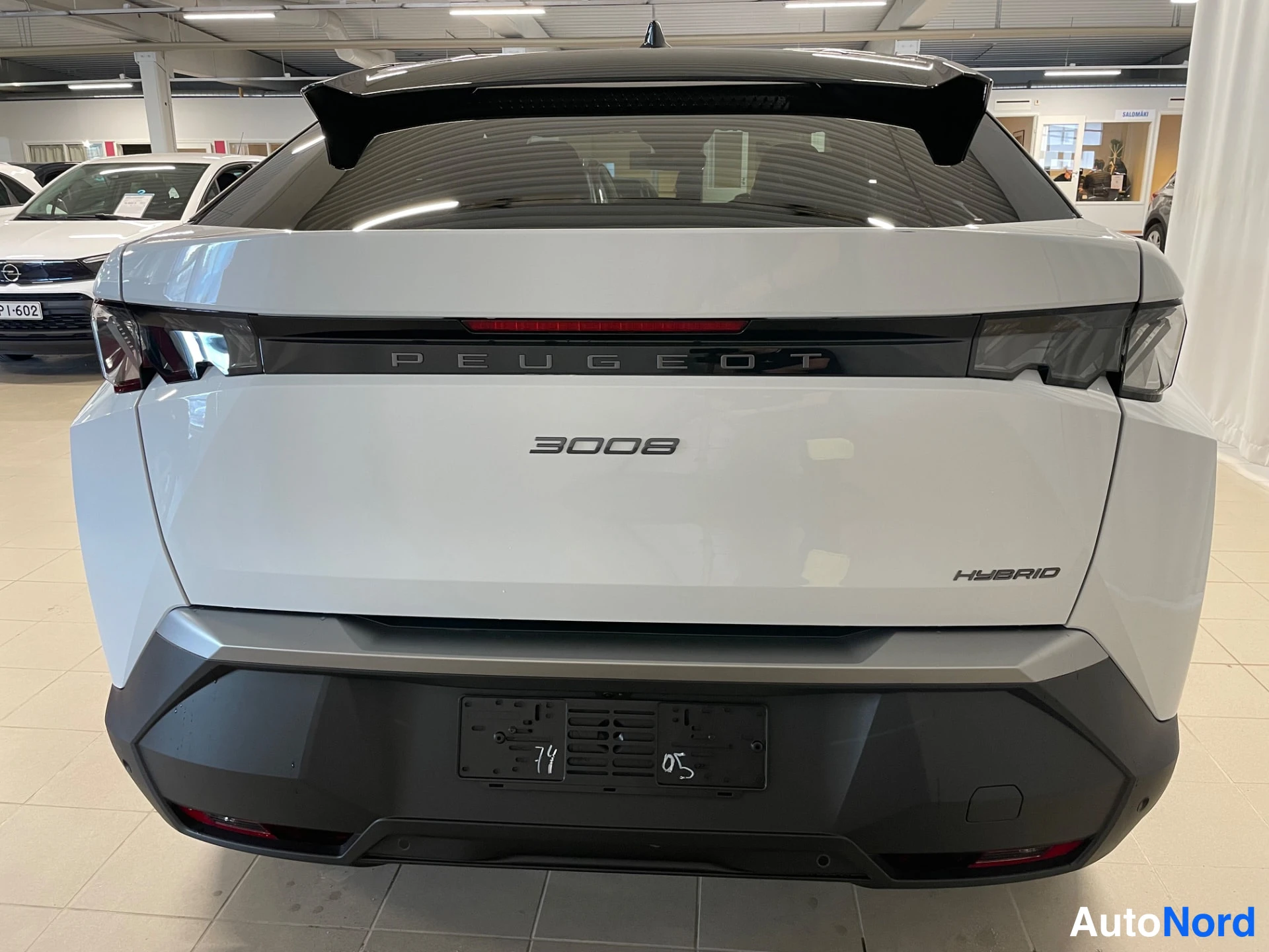 White Peugeot 3008 2026, rear, photo 7