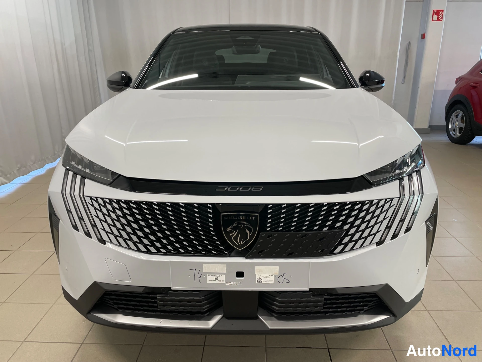 White Peugeot 3008 2026, front, photo 4