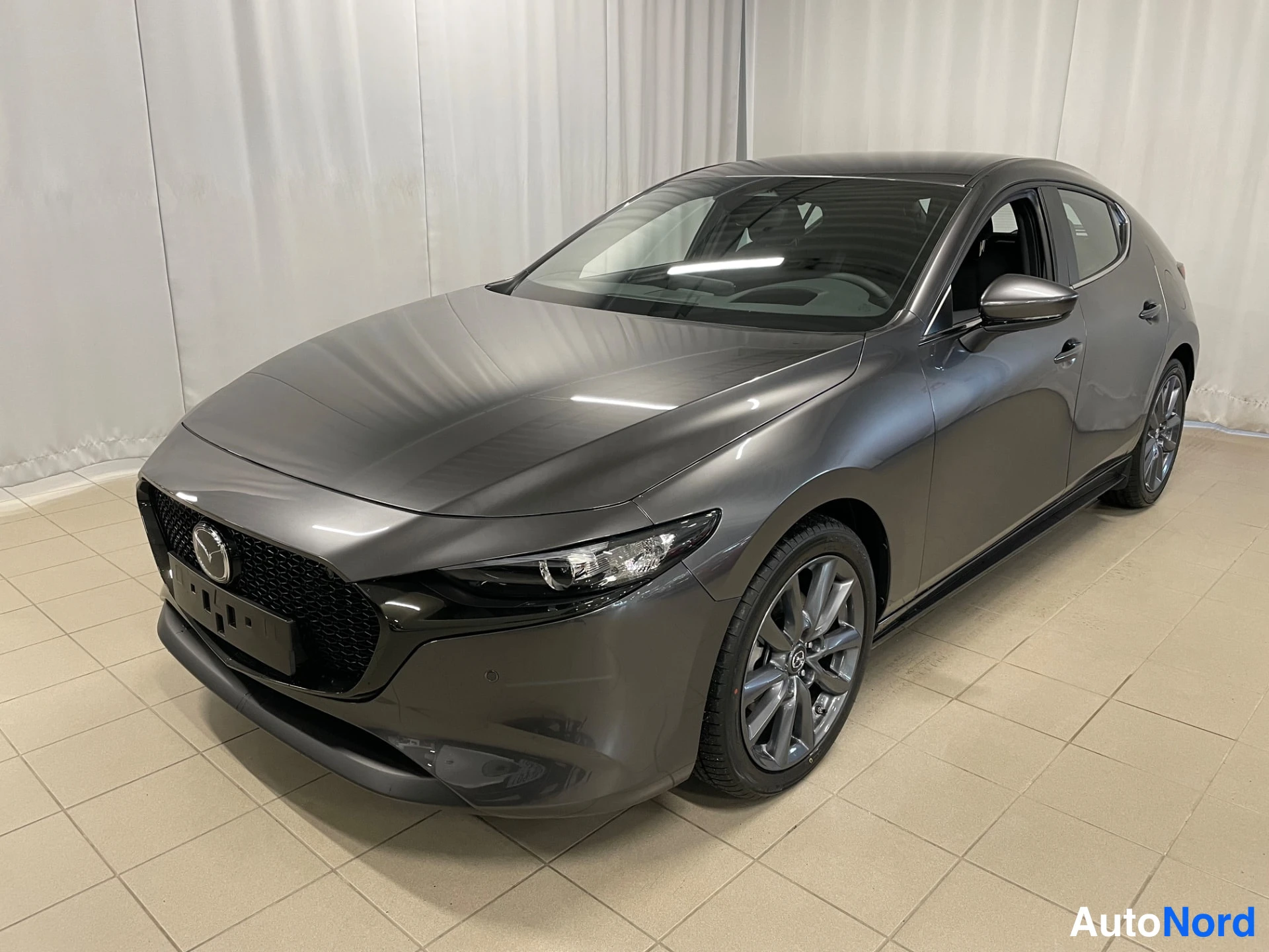 Mazda3 2.5 M Hybrid e-Skyactiv G Centre-line 140 hp 2026