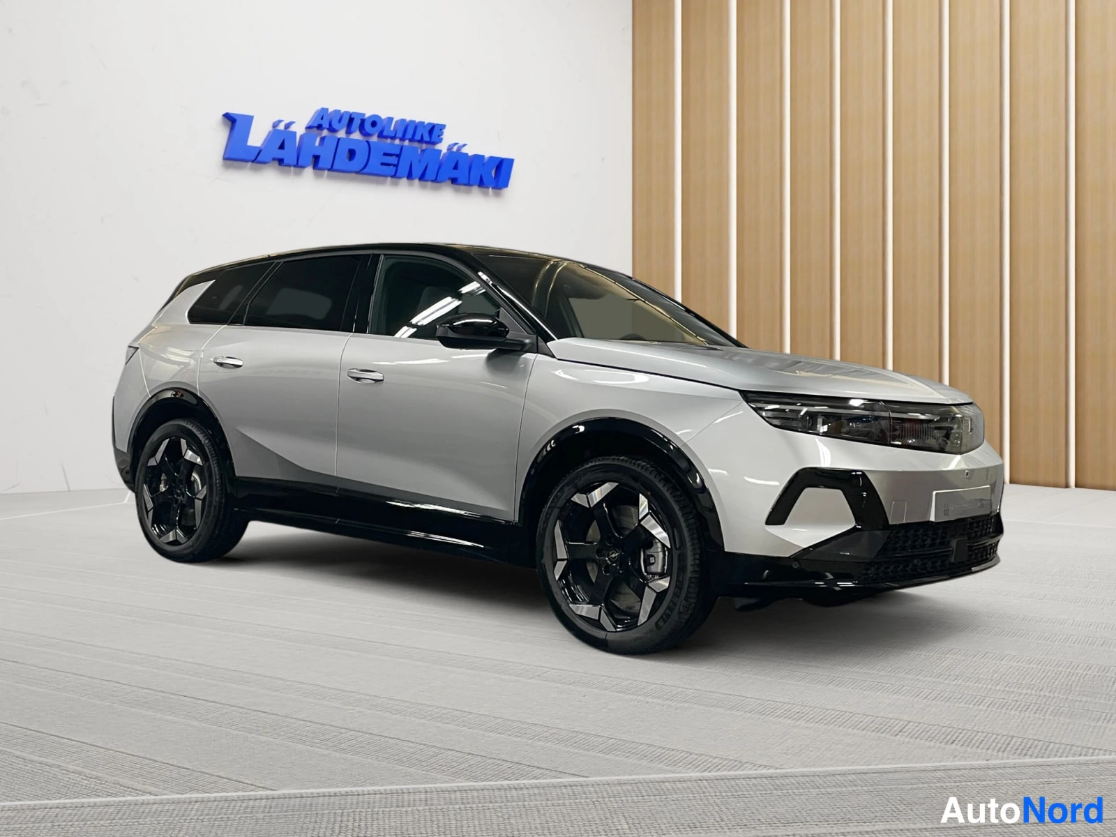 Hopea Opel Grandland 2026, etuviisto, keula oikealle, kuva 4
