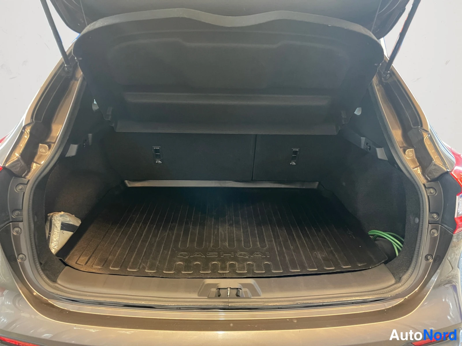 Brown Nissan Qashqai 2017, photo 20