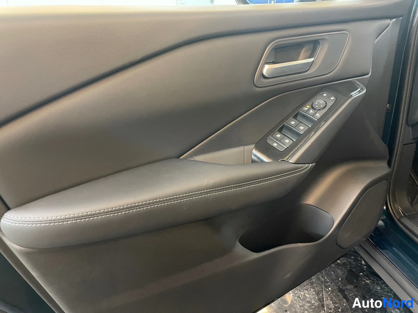 Green Nissan Qashqai 2026, photo 12