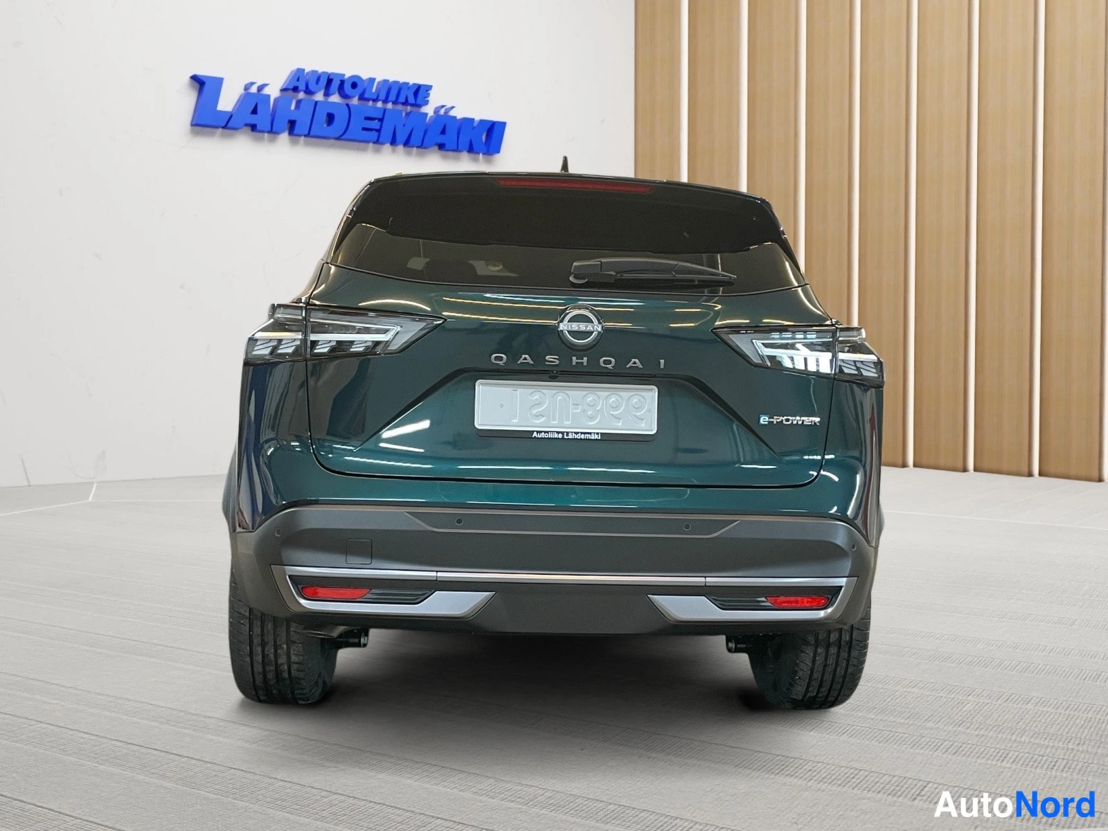 Green Nissan Qashqai 2026, rear, photo 9