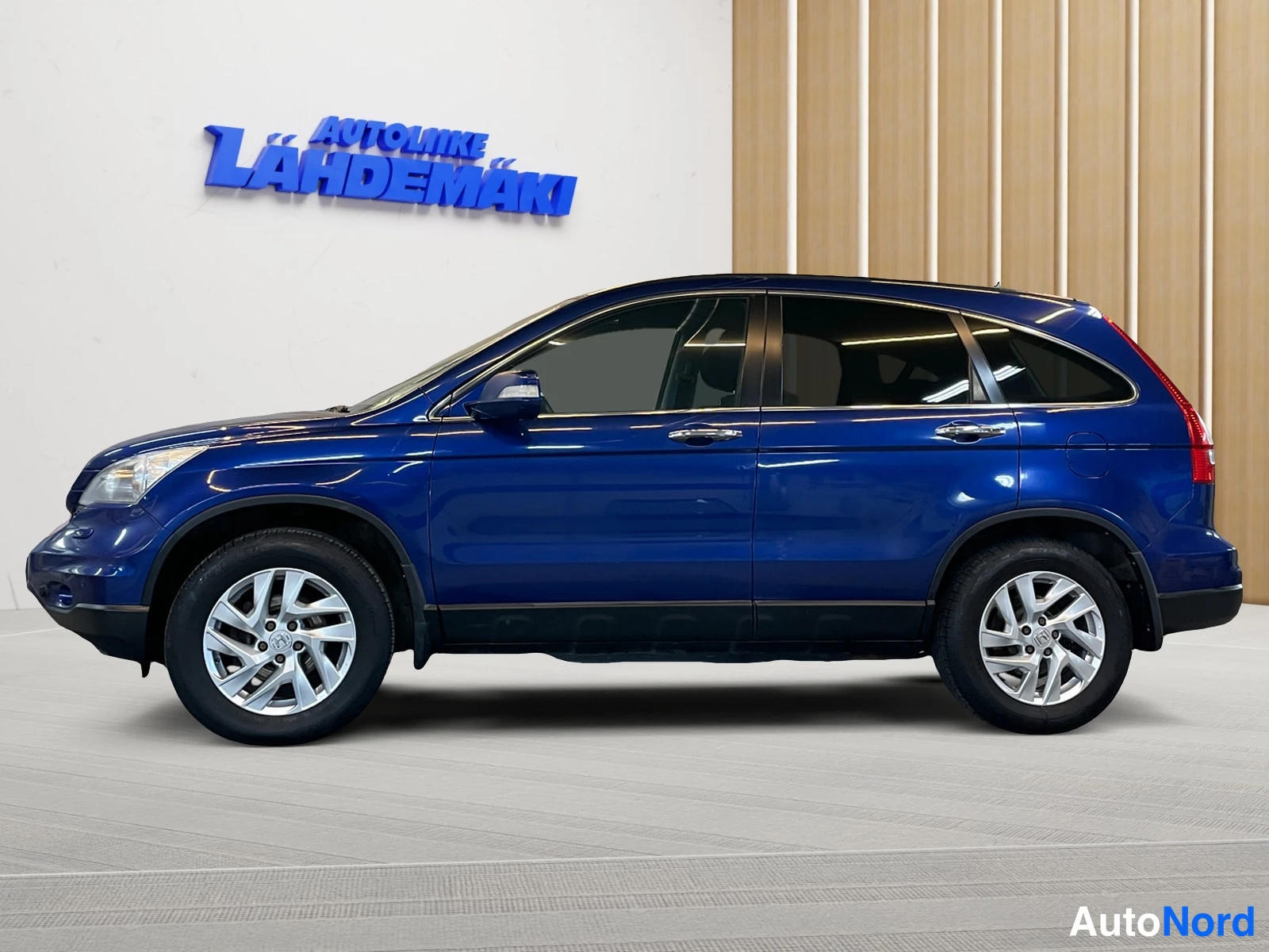 Sininen Honda CR-V 2012, etuviisto, keula vasemmalle, kuva 2
