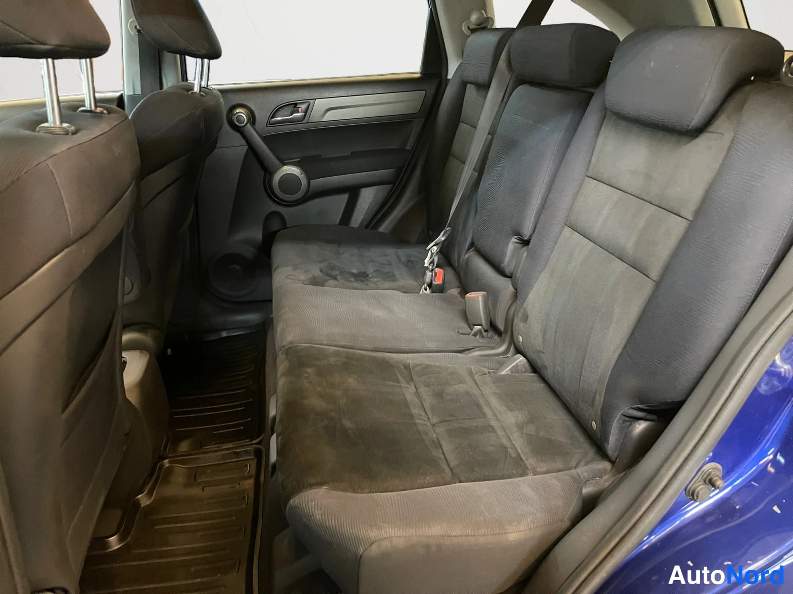 Sininen Honda CR-V 2012, kuva 16
