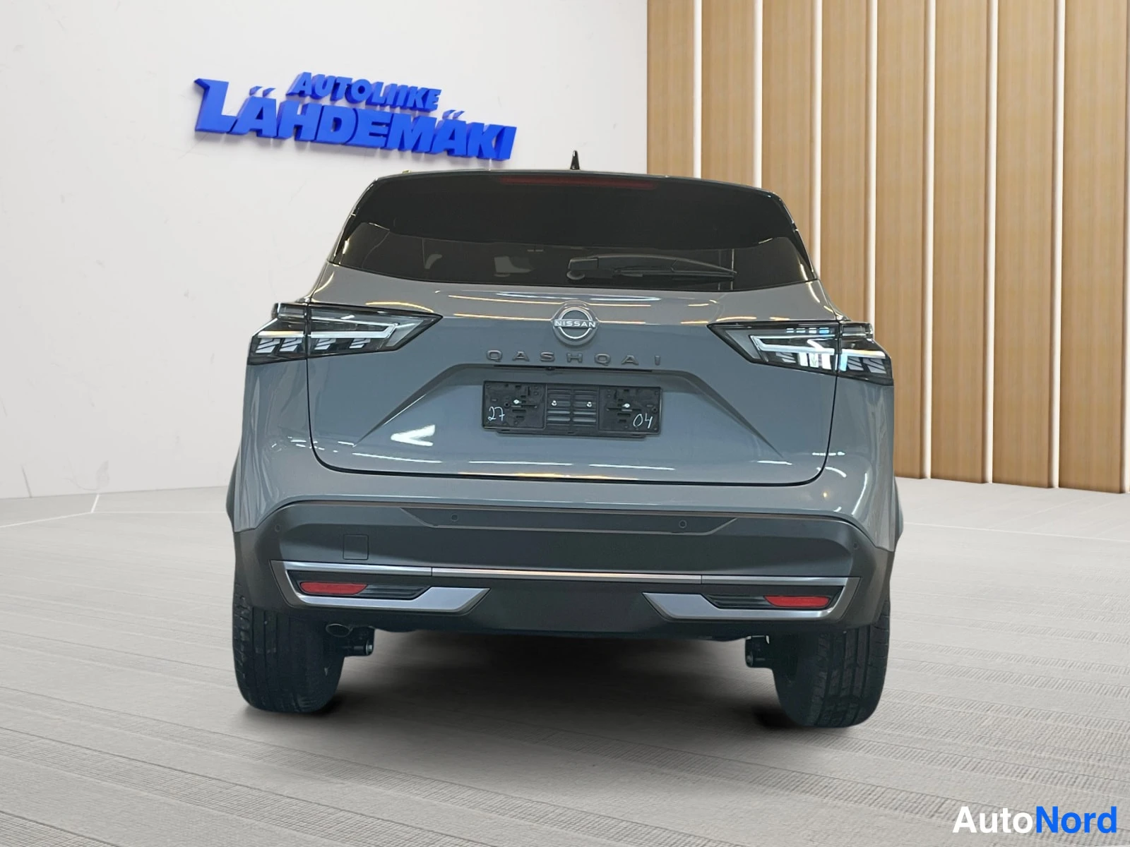Grey Nissan Qashqai 2026, rear, photo 9