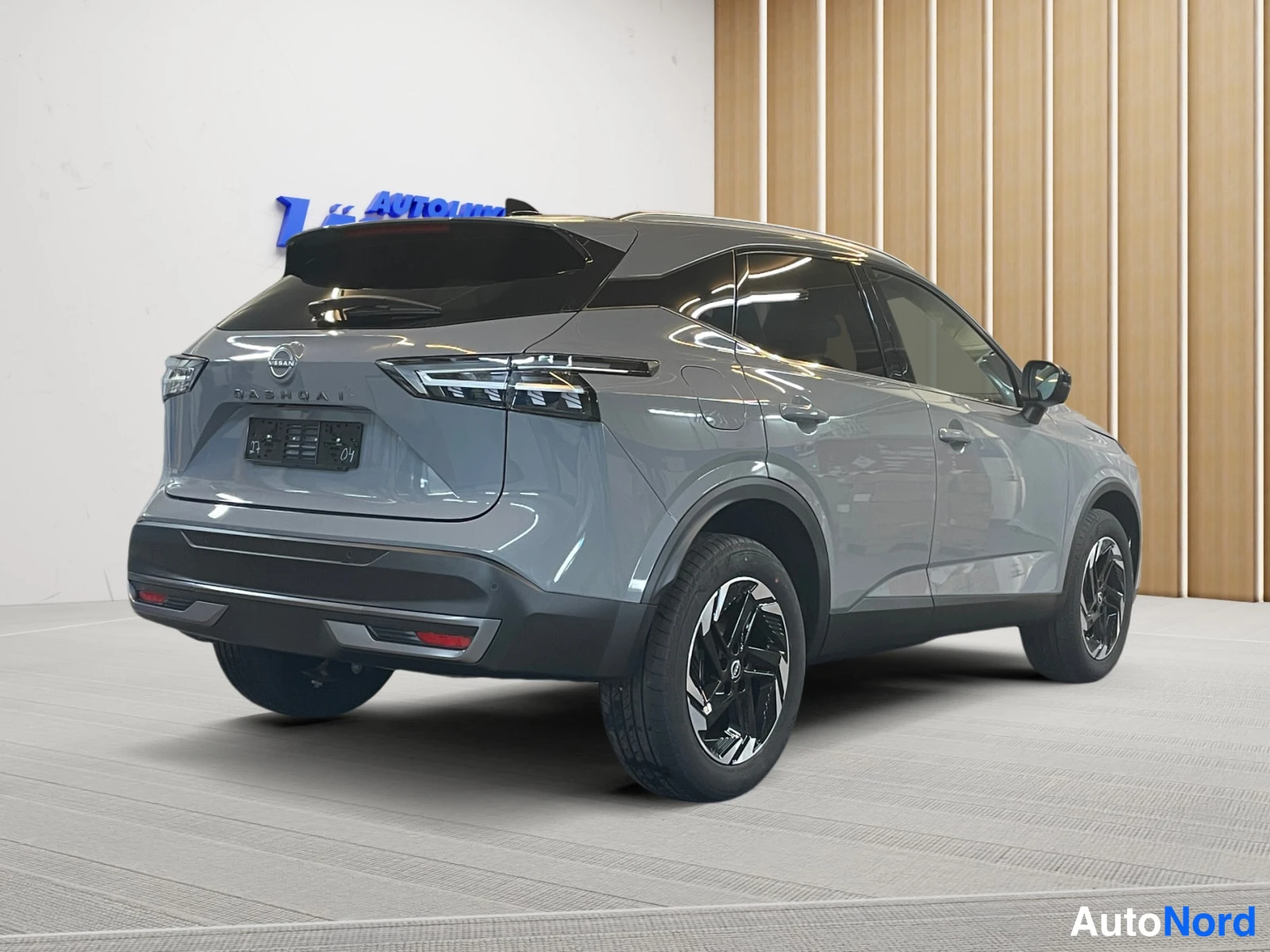 Grey Nissan Qashqai 2026, rear three-quarter, photo 8