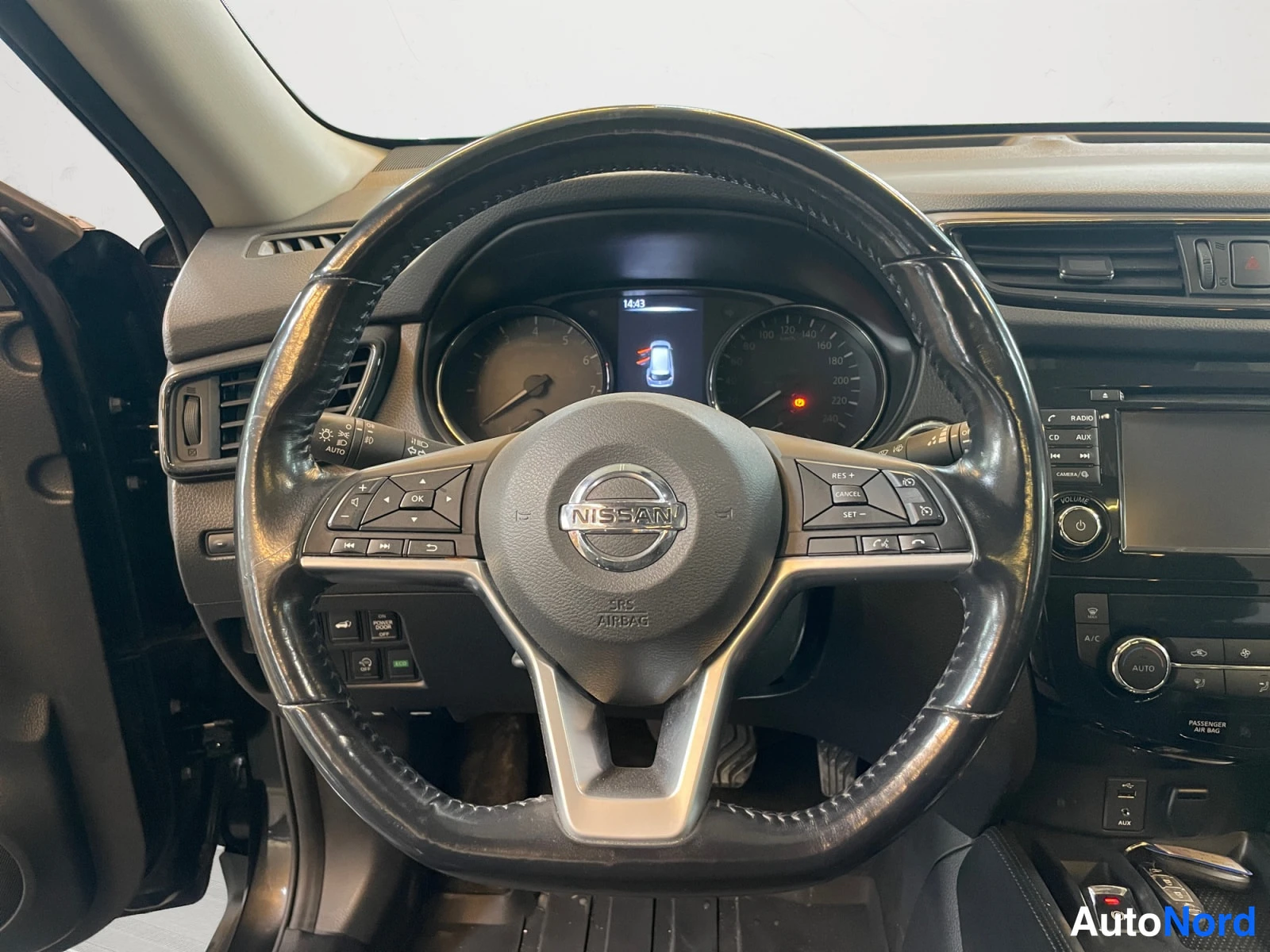 Musta Nissan X-Trail 2020, kuva 15