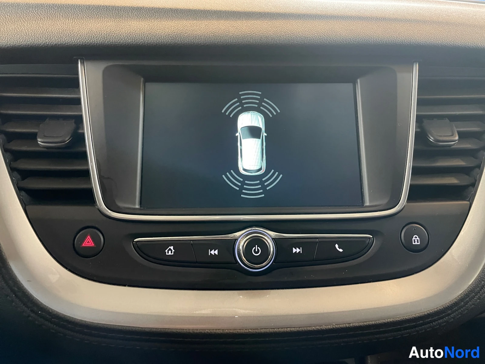 Harmaa Opel Grandland X 2018, kuva 19