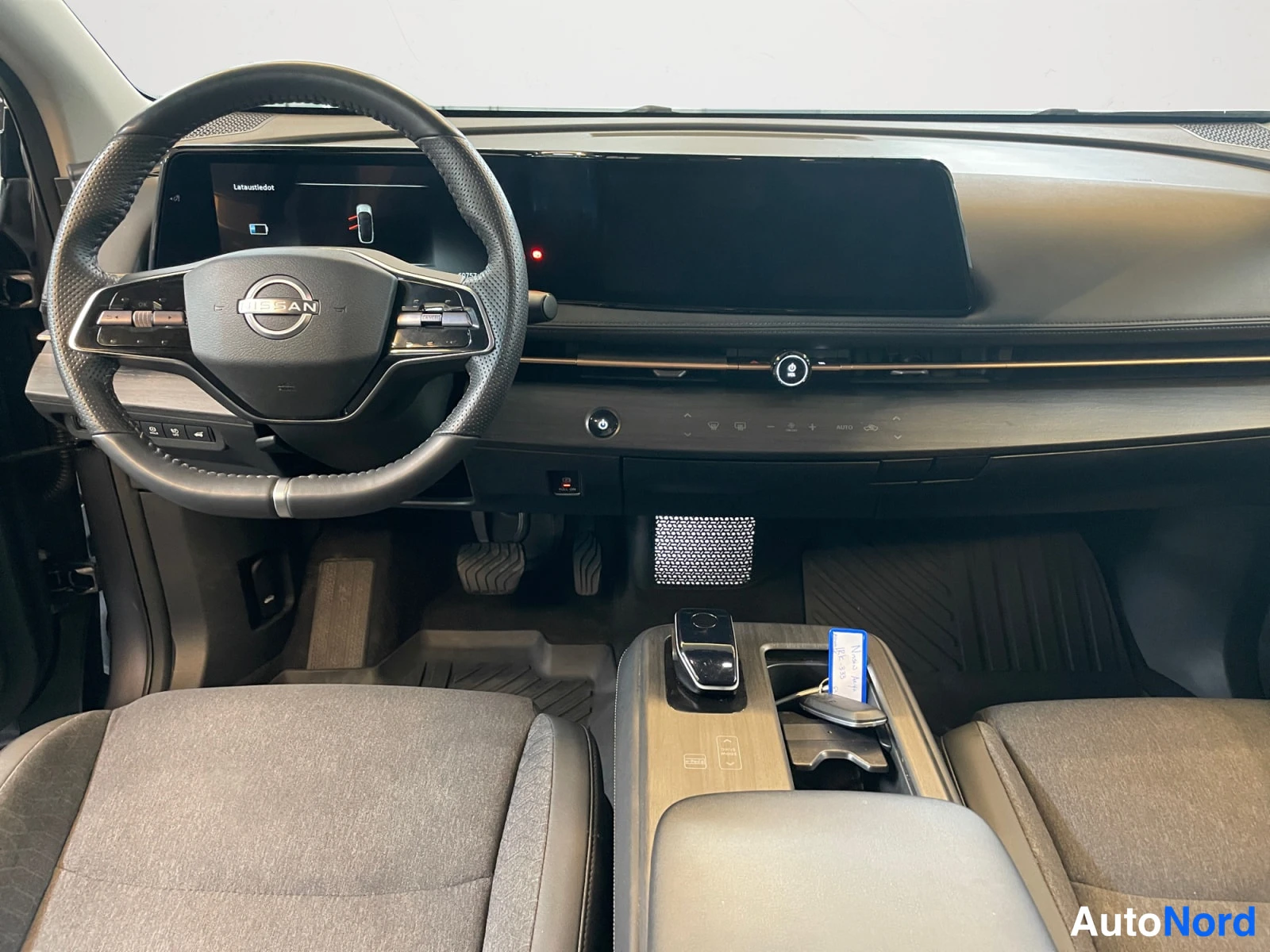 Grey Nissan Ariya 2023, photo 12