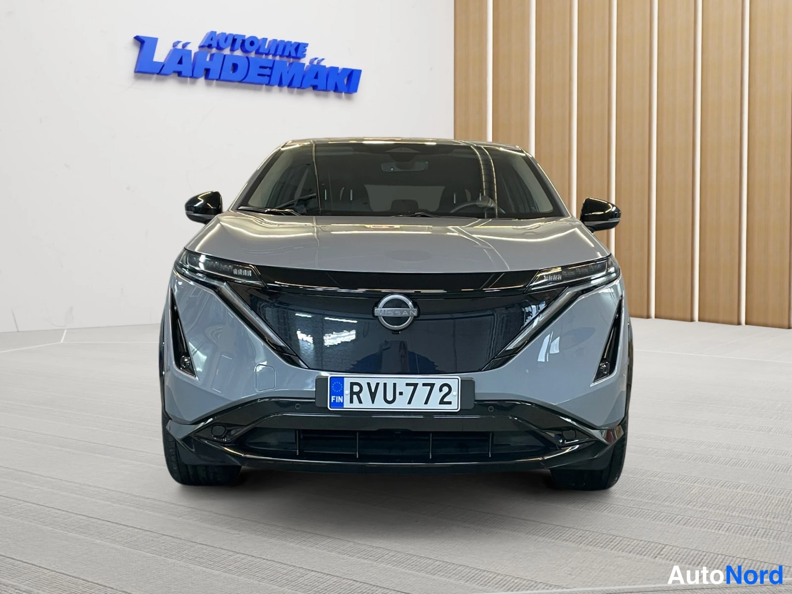Grey Nissan Ariya 2024, front, photo 6