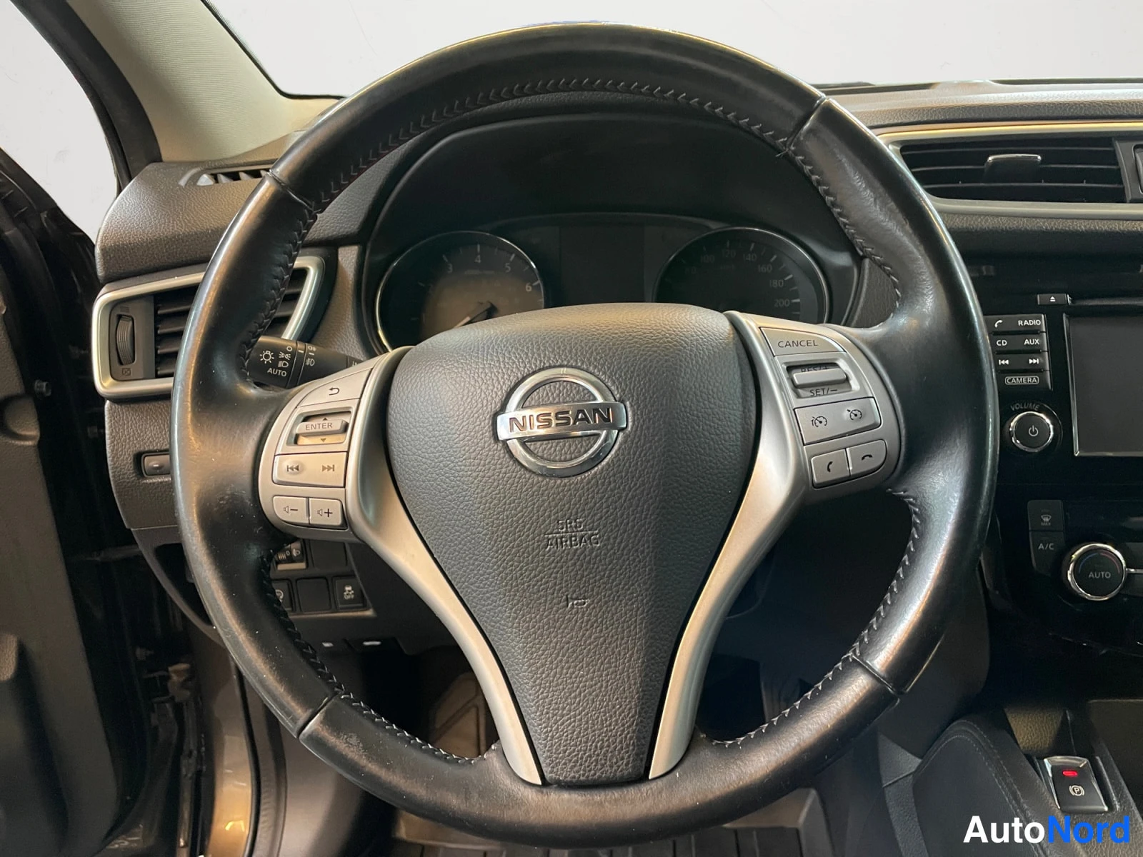 Brown Nissan Qashqai 2017, photo 13