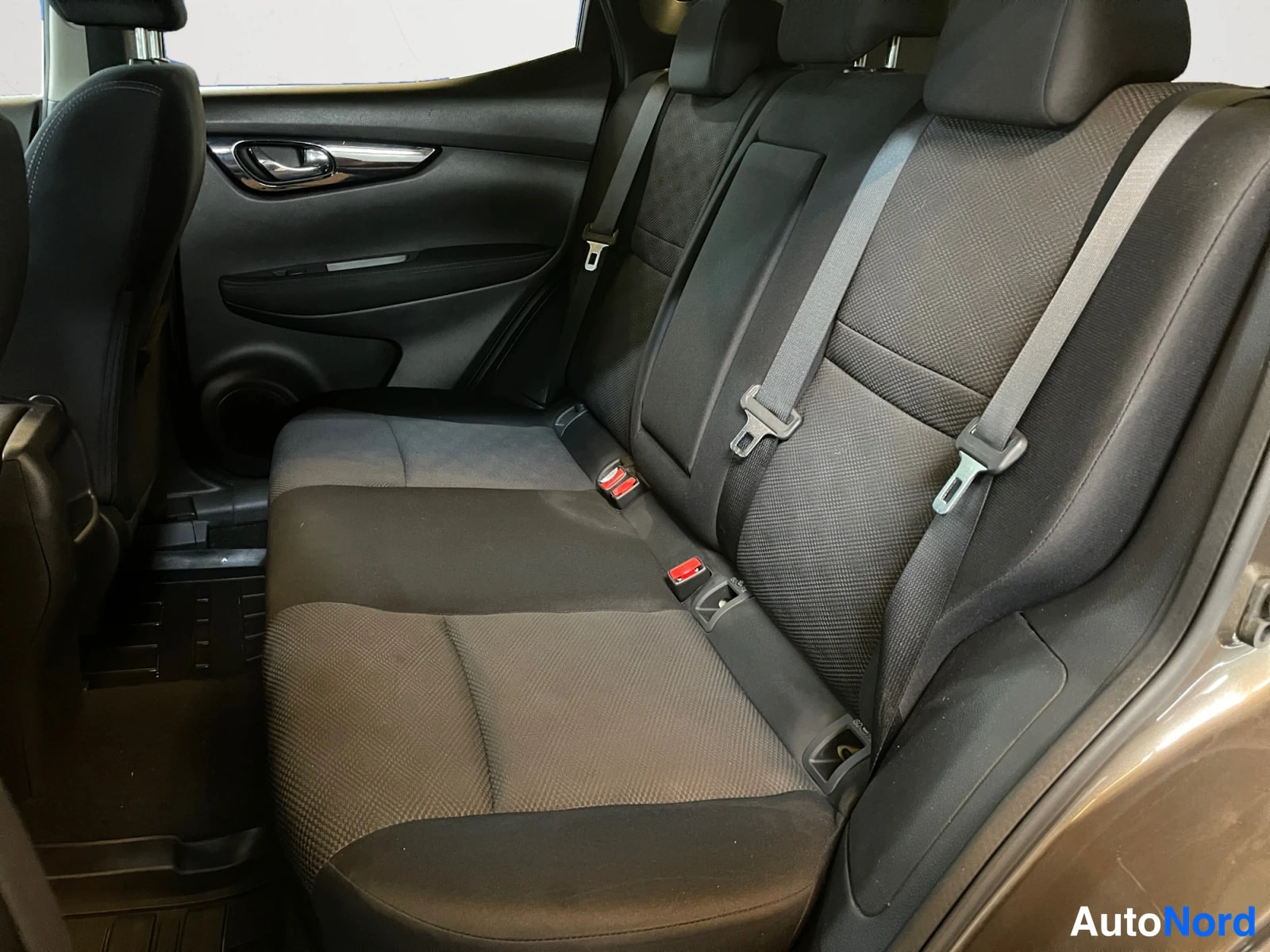 Brown Nissan Qashqai 2017, photo 16