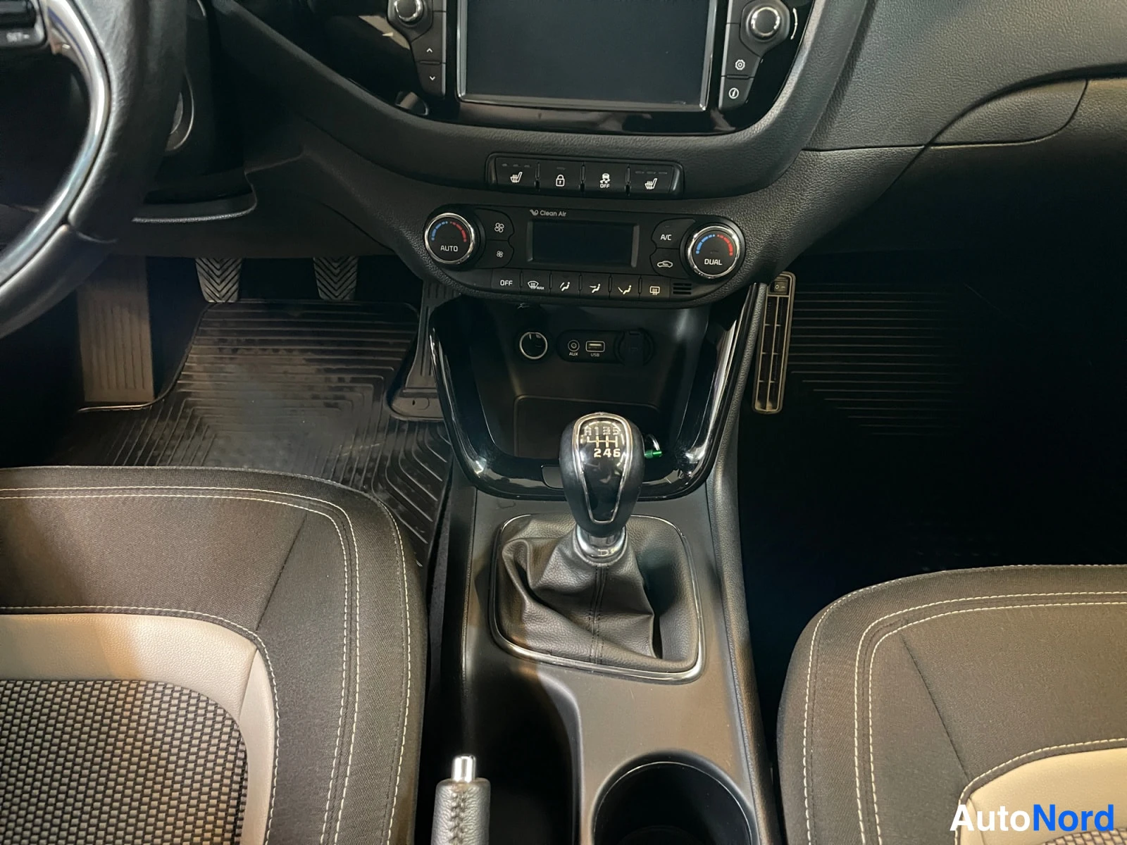 Hopea KIA cee´d 2018, kuva 14
