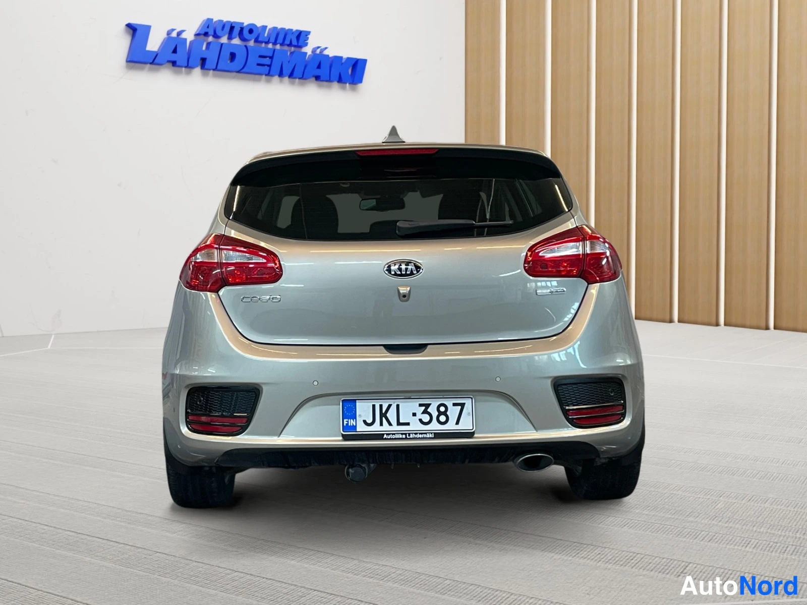 Hopea KIA cee´d 2018, takaa, kuva 9