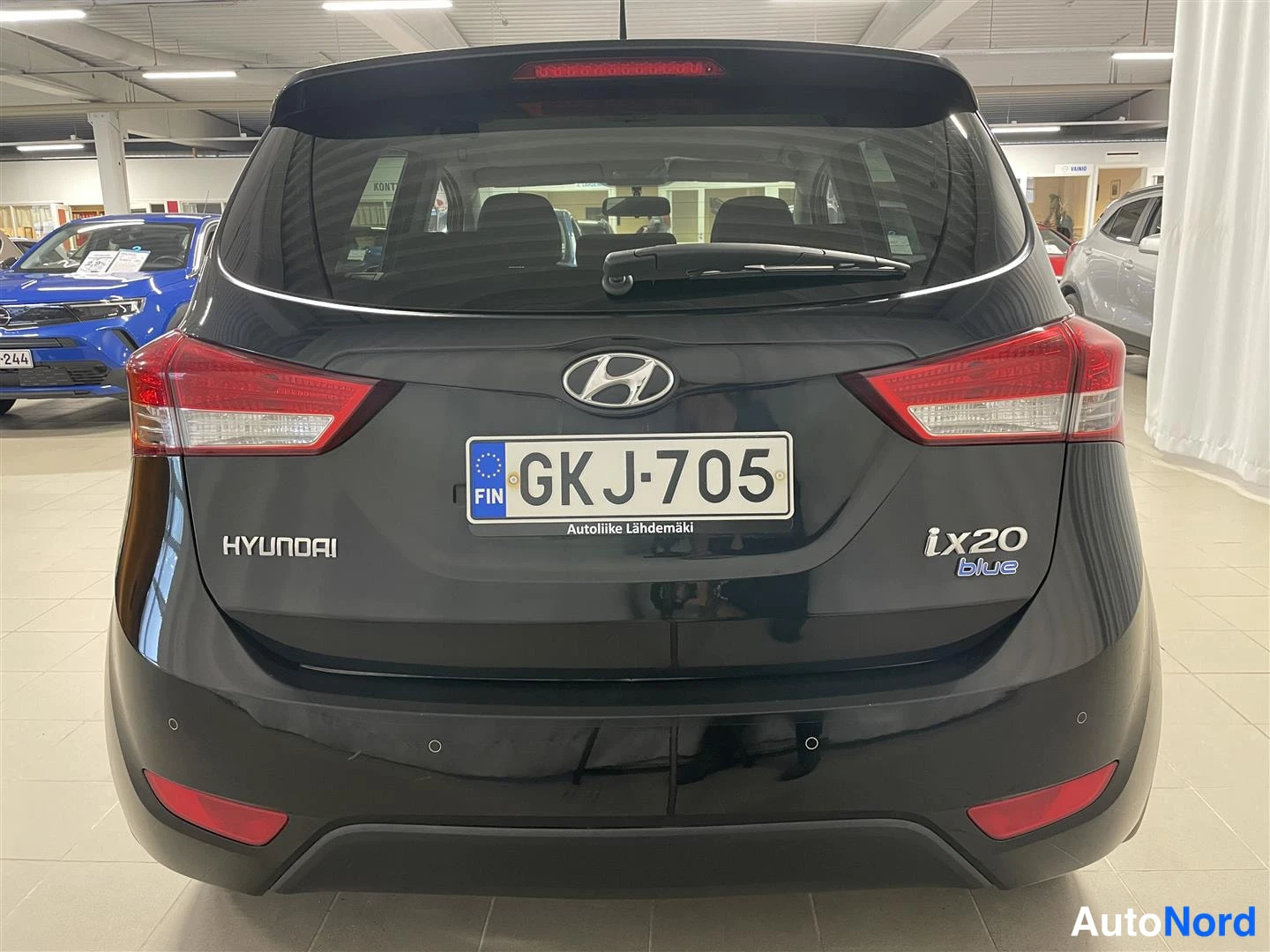 Musta Hyundai IX20 2012, takaa, kuva 8