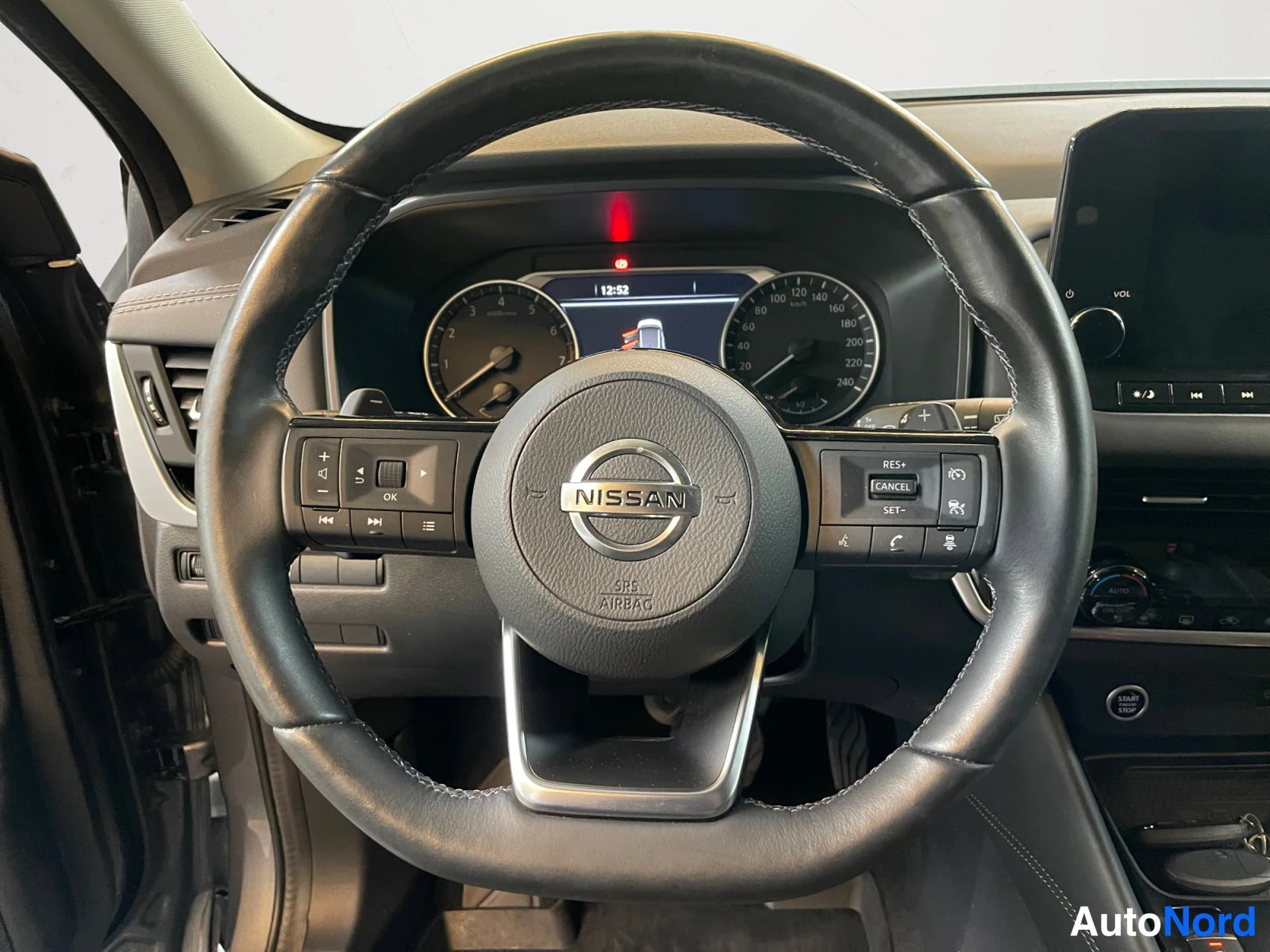 Harmaa Nissan Qashqai 2022, kuva 15
