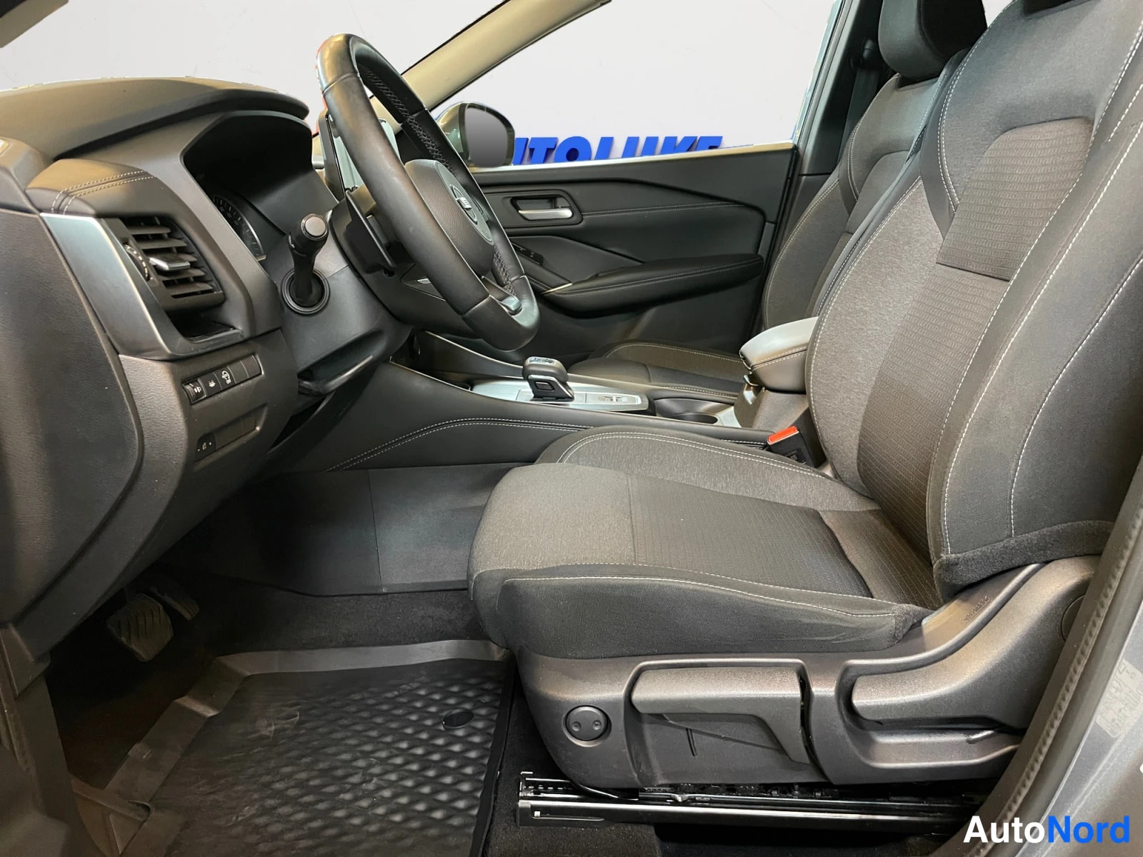 Harmaa Nissan Qashqai 2022, kuva 12