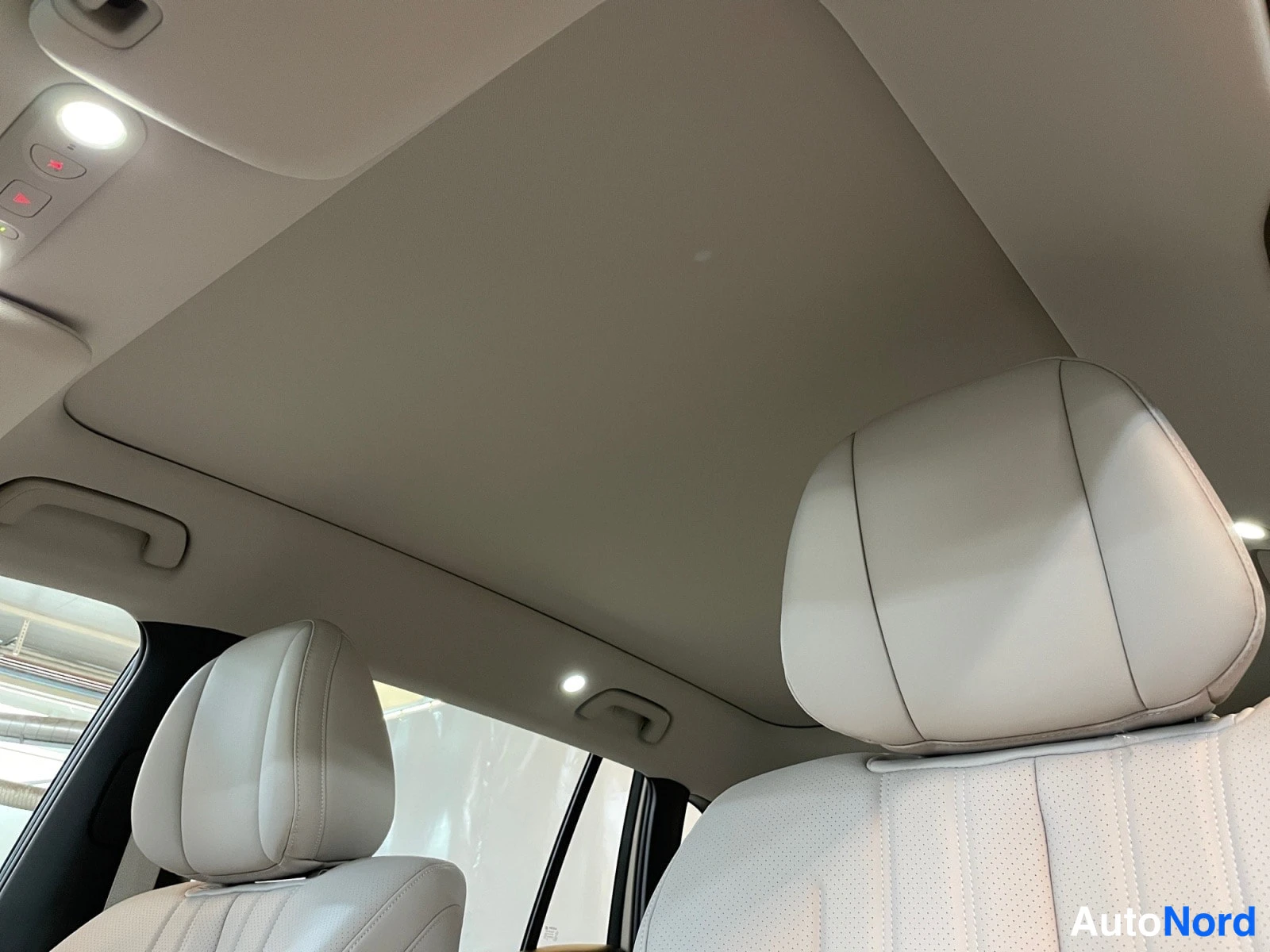 Brown AION V 2026, photo 16