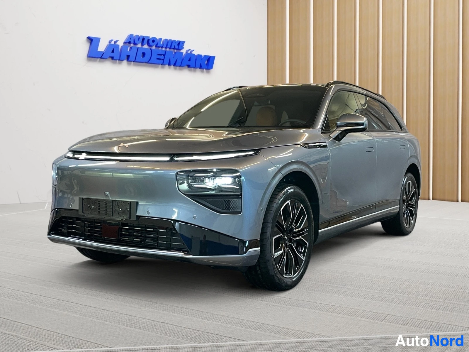 Xpeng G9 RWD Standard Range 2026