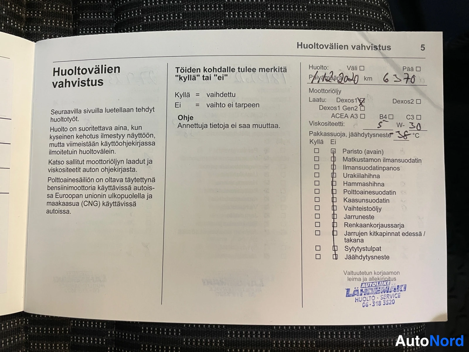 Valkoinen Opel Insignia 2019, kuva 25